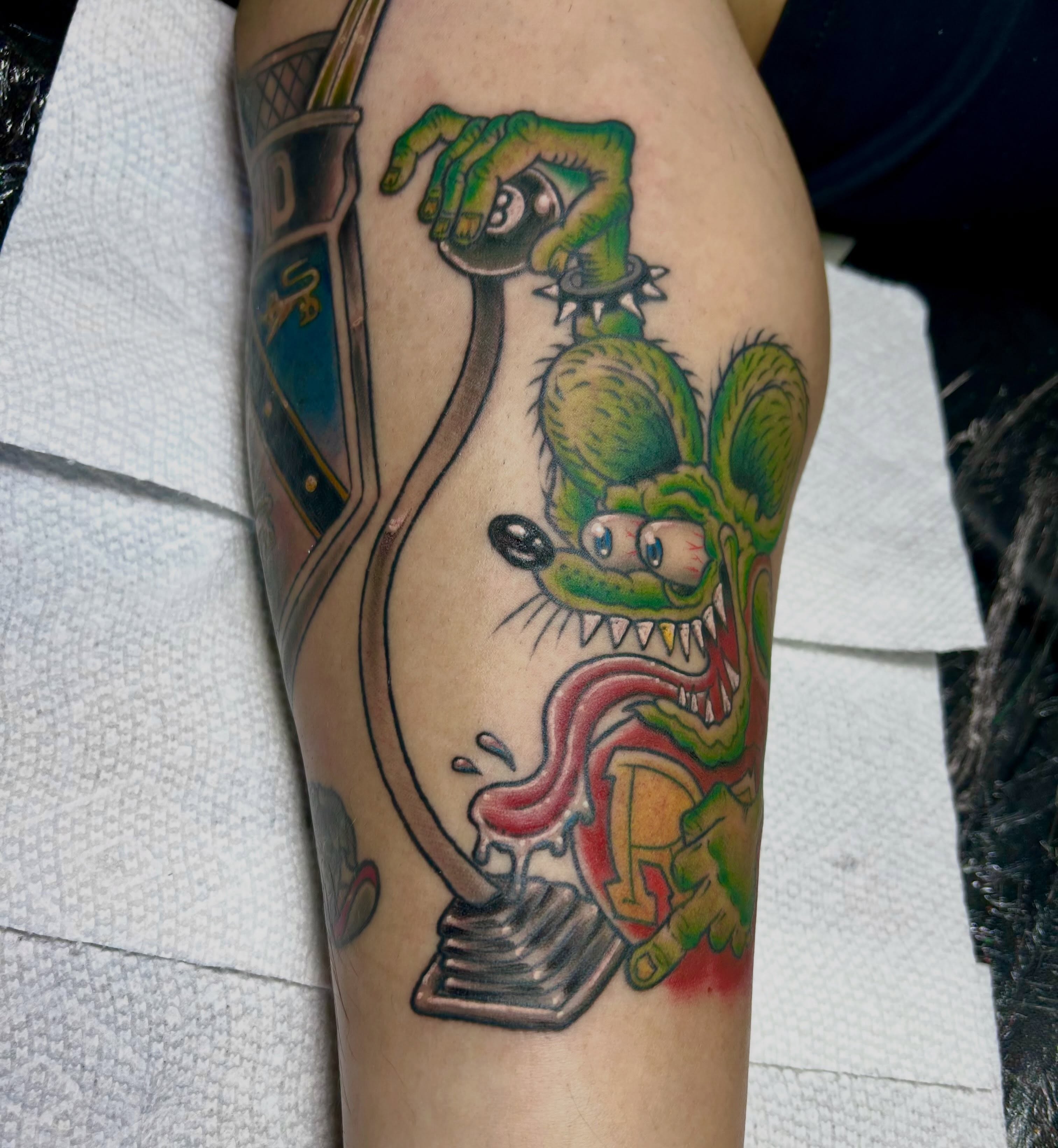 Rat American traditional tattoo on the forearm by darklord_666