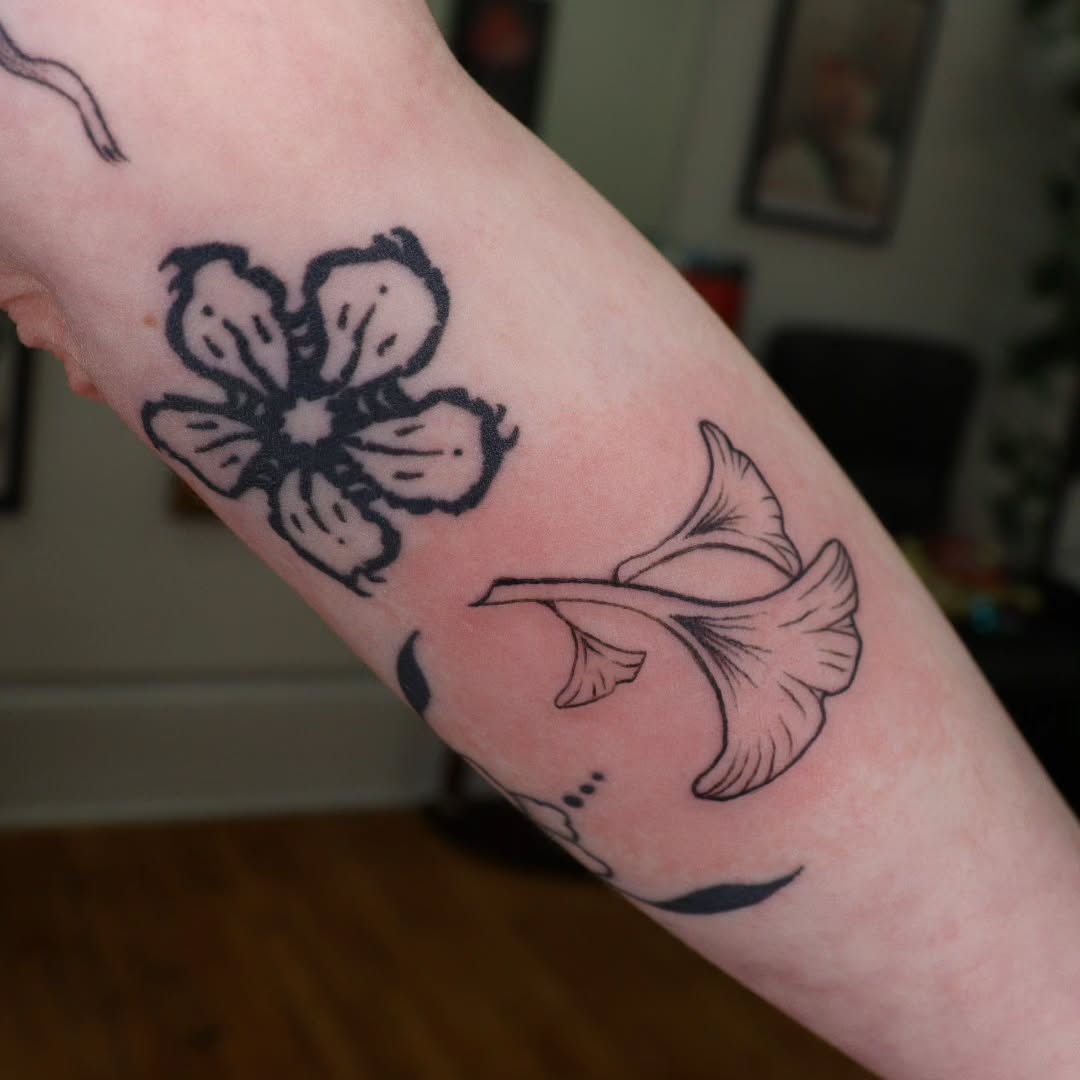 Tattoo by @lipchaktattoo — fine_line, black_and_grey