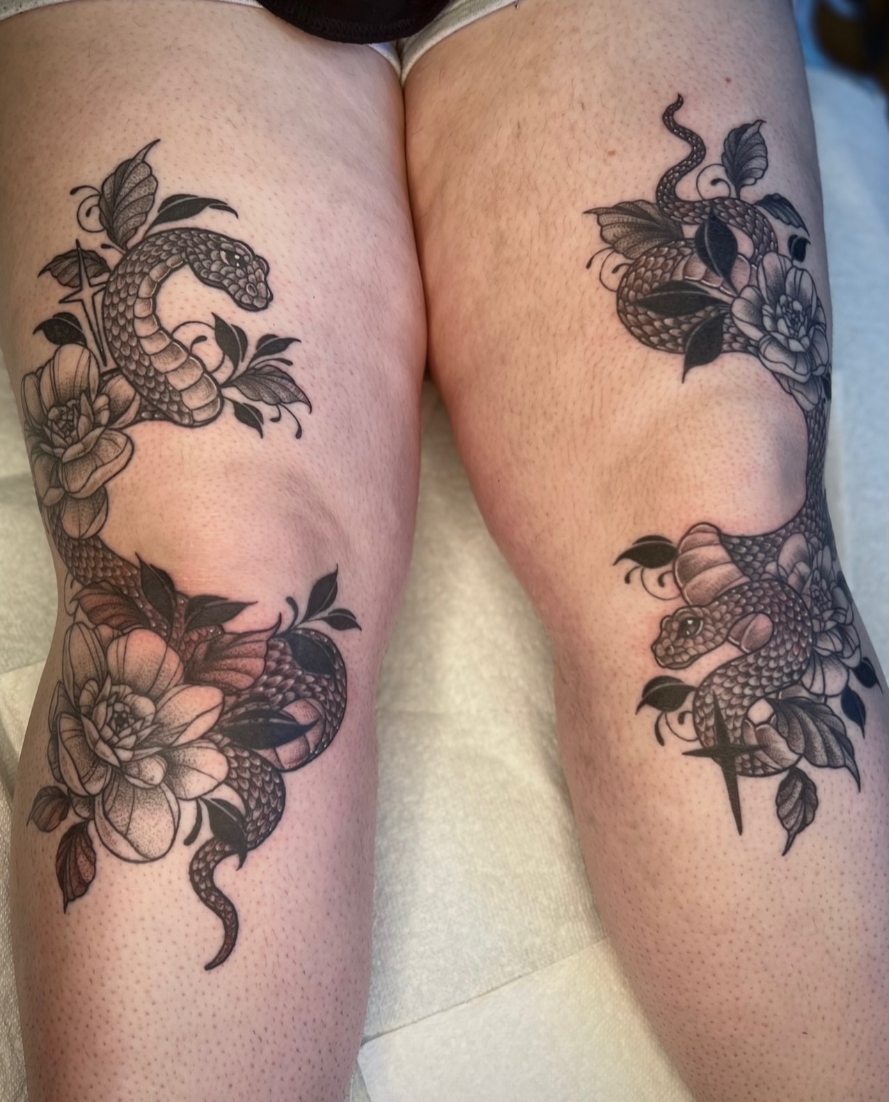 Tattoo by @olympe_ktattoos — black_and_grey