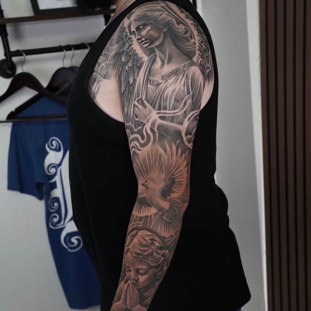 Tattoo by @bigtoons21 — realism, black_and_grey