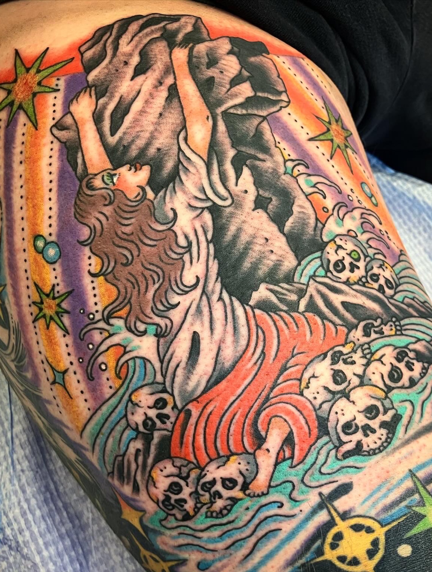 Tattoo by @annettelarulez — american_traditional, neo_traditional