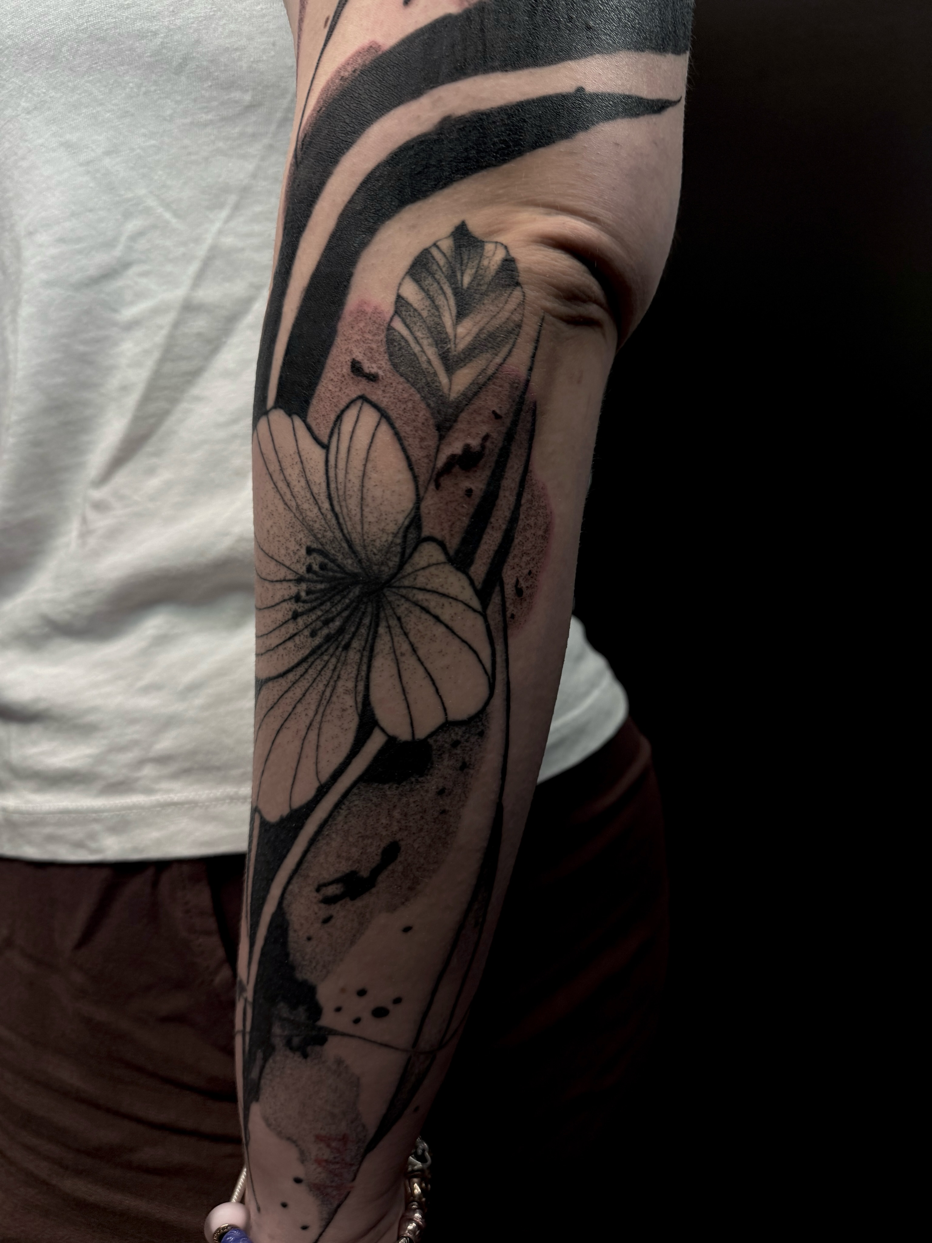Tattoo by @sebastianinkk — black_and_grey
