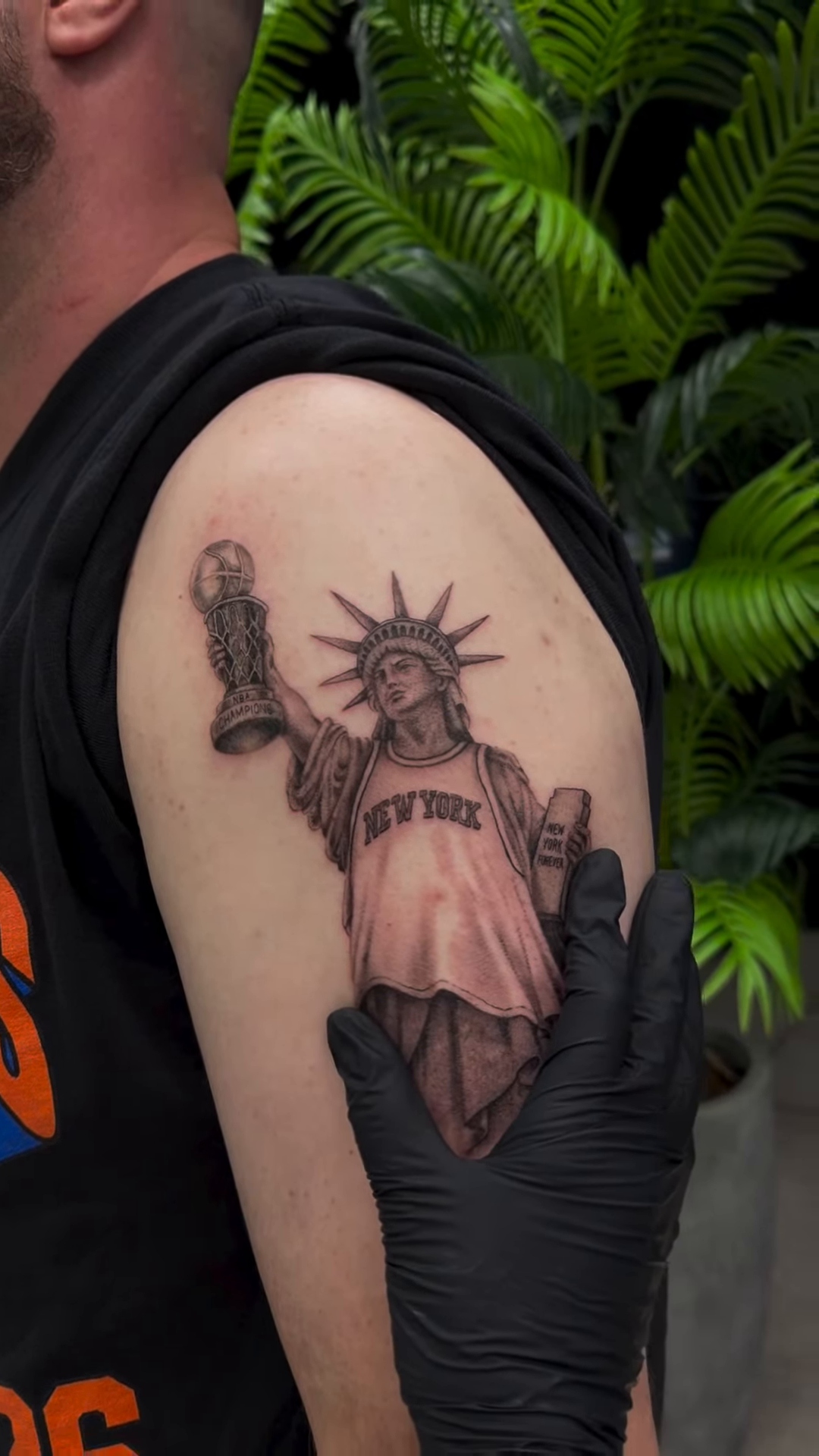 Statue of Liberty realism tattoo on the upper arm by Lina Valentina, New York, New York
