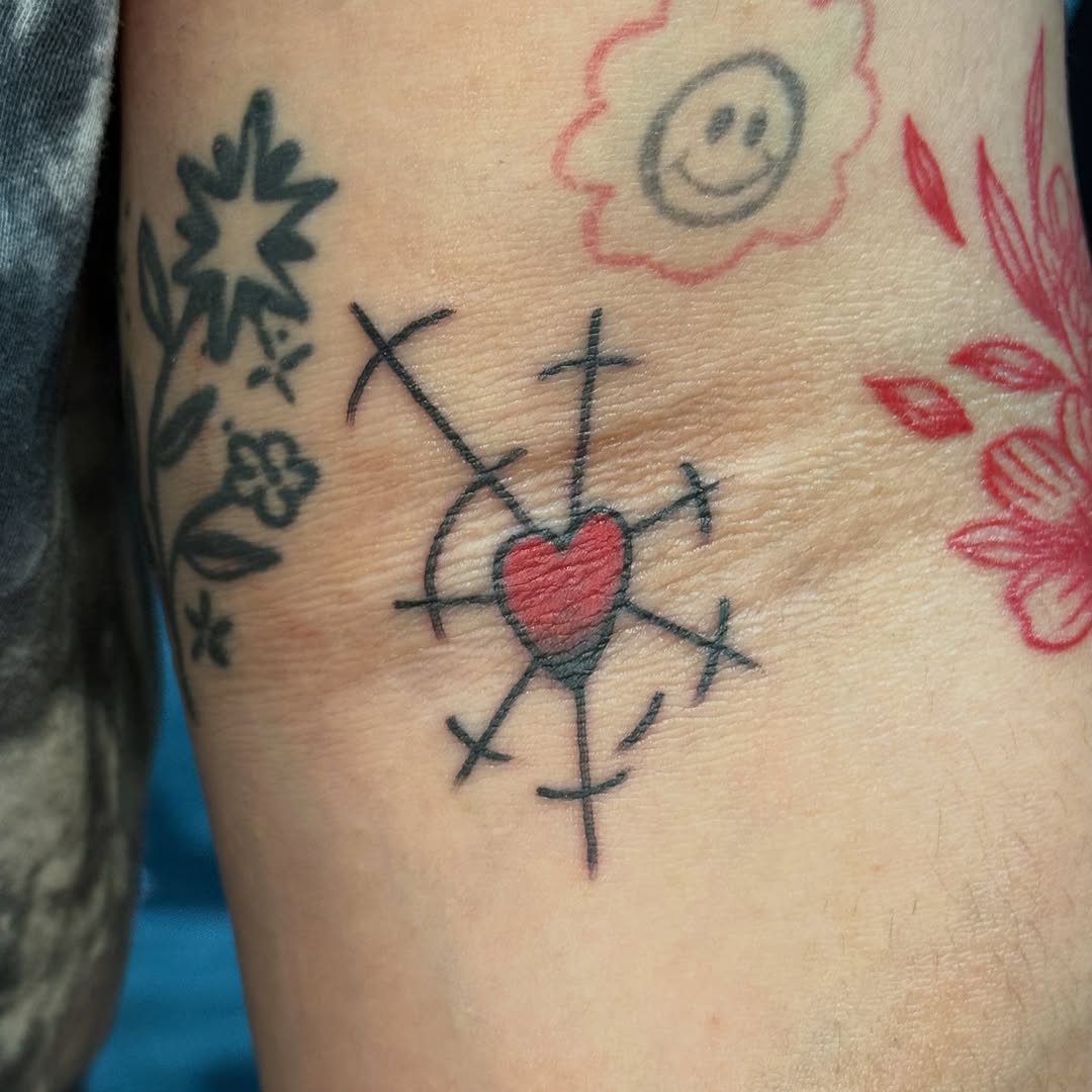 Tattoo by @traddymaddie — fine_line, minimalist