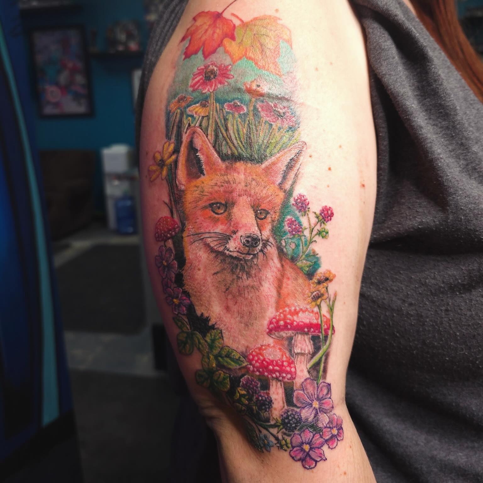 Tattoo by @pimp.myhide — realism, watercolor