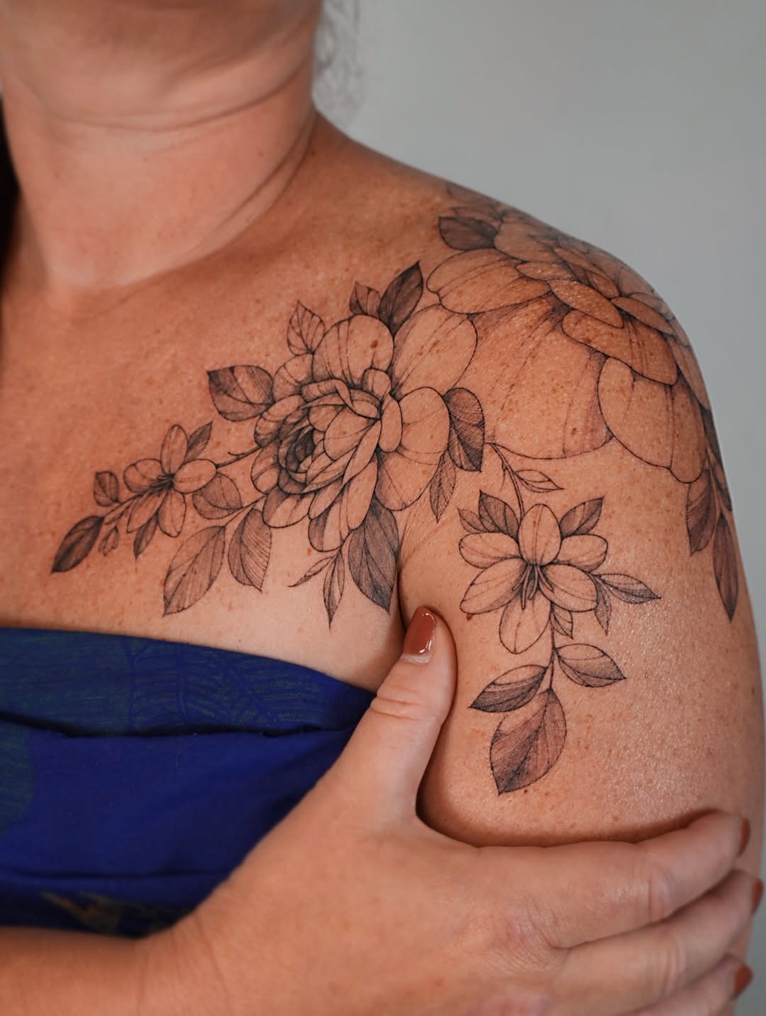 Tattoo by @tattooist_hyn — fine_line, black_and_grey