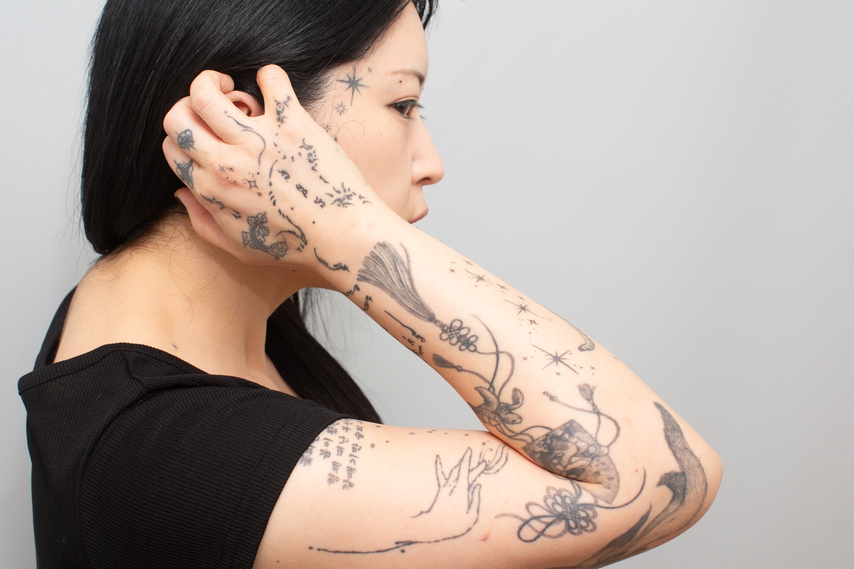 Astral motifs dotwork tattoo on the forearm by Taeyeon▪️Tattoos are literature🇰🇷