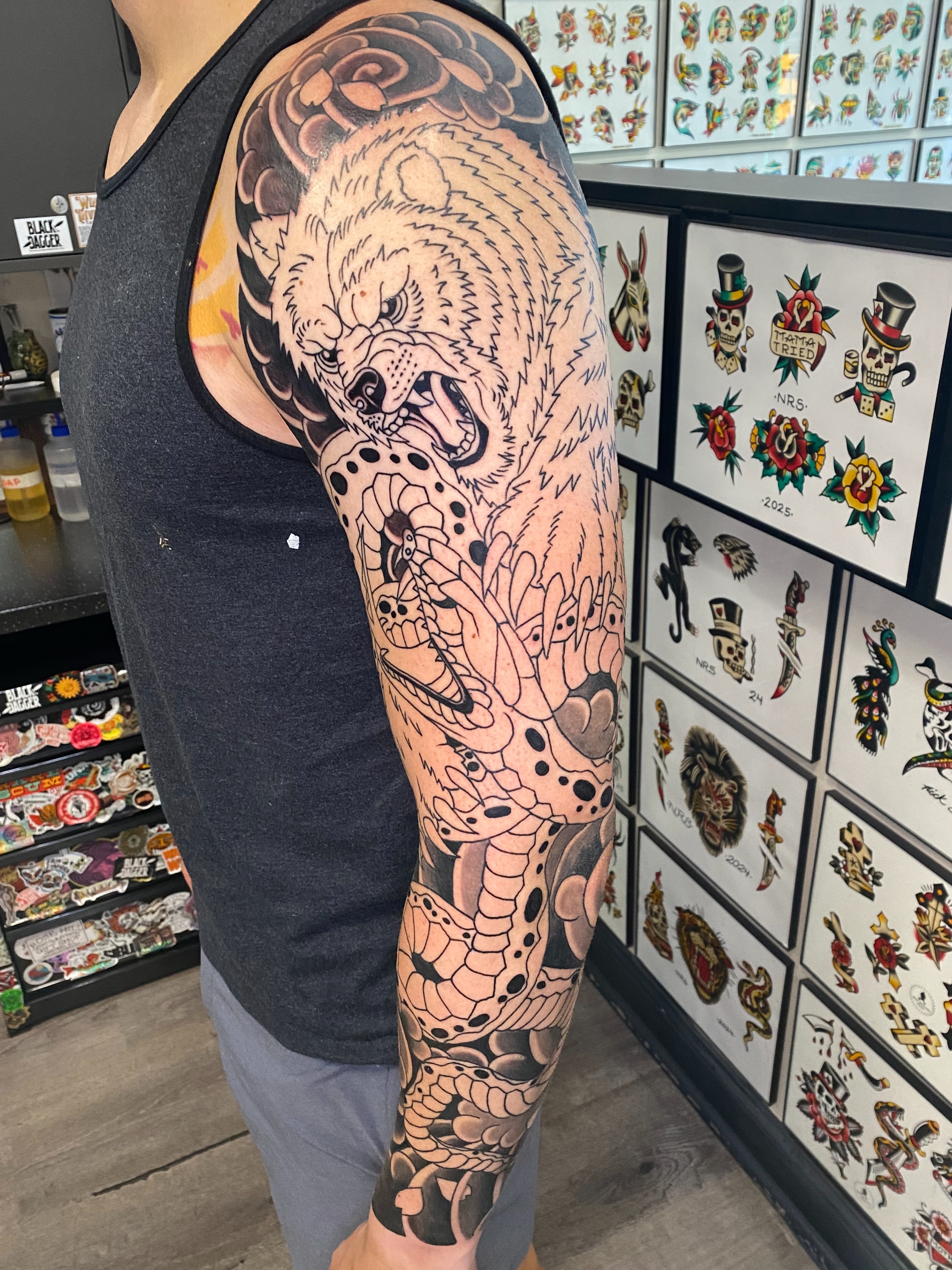 Tattoo by @dminus12 — american_traditional, dotwork