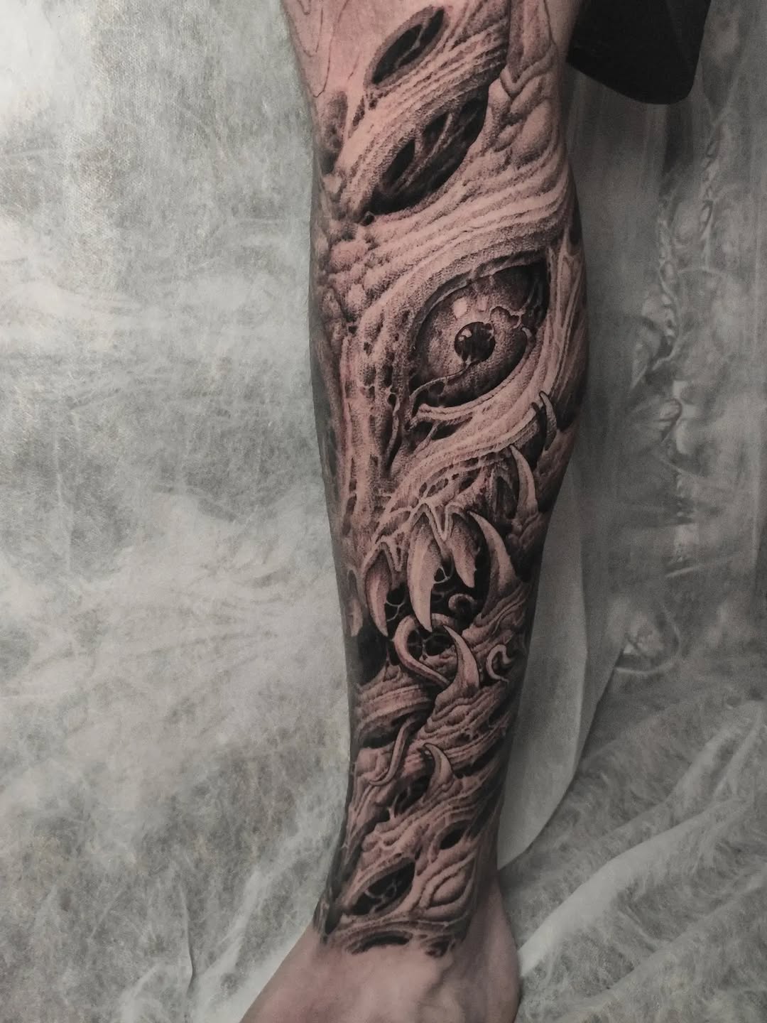 Tattoo by @dimaxmedusa — realism, dark_realism