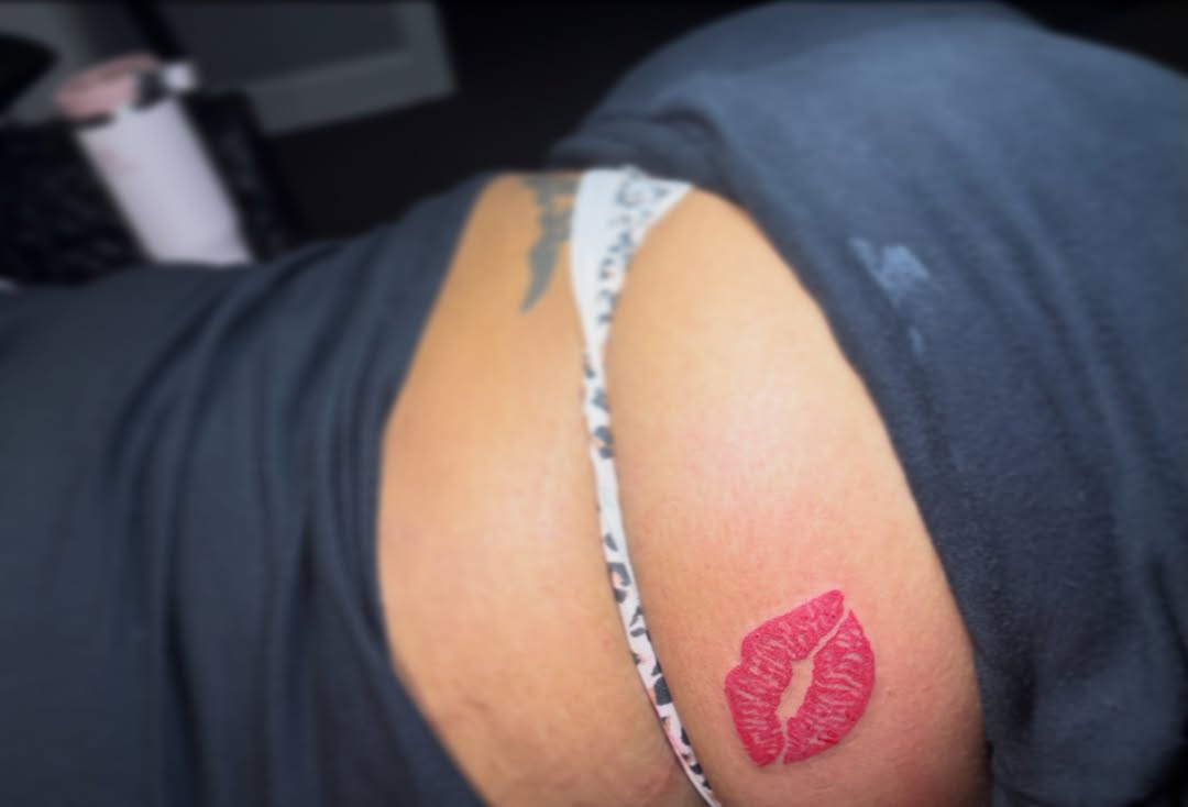 Lips dotwork tattoo on the shoulder by 216 Tattoos 🥰