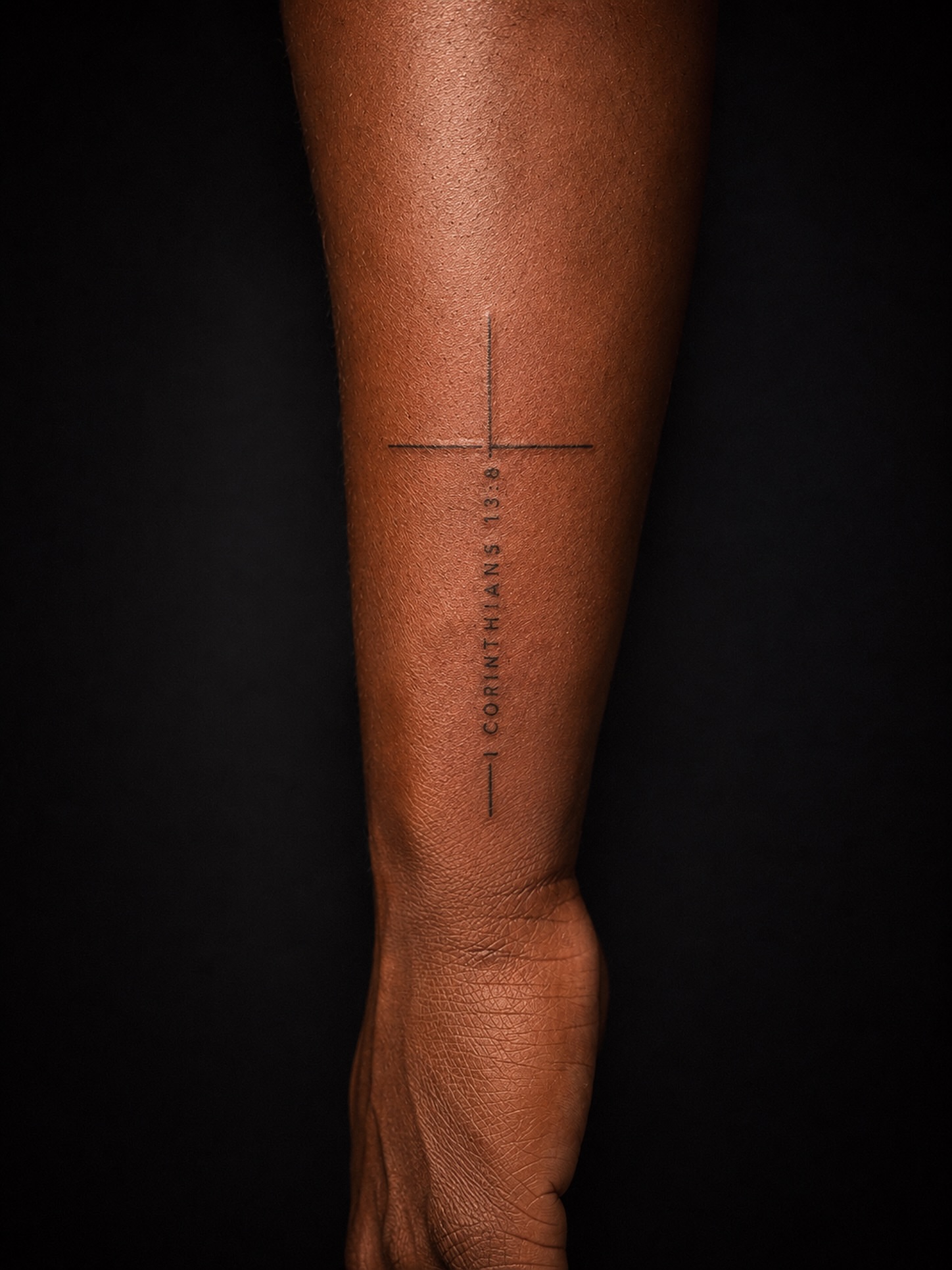 Cross fine line tattoo on the forearm by 𝚃𝙰𝚃𝚃𝙾𝙾 𝙰𝚁𝚃𝙸𝚂𝚃, Charlotte, North Carolina