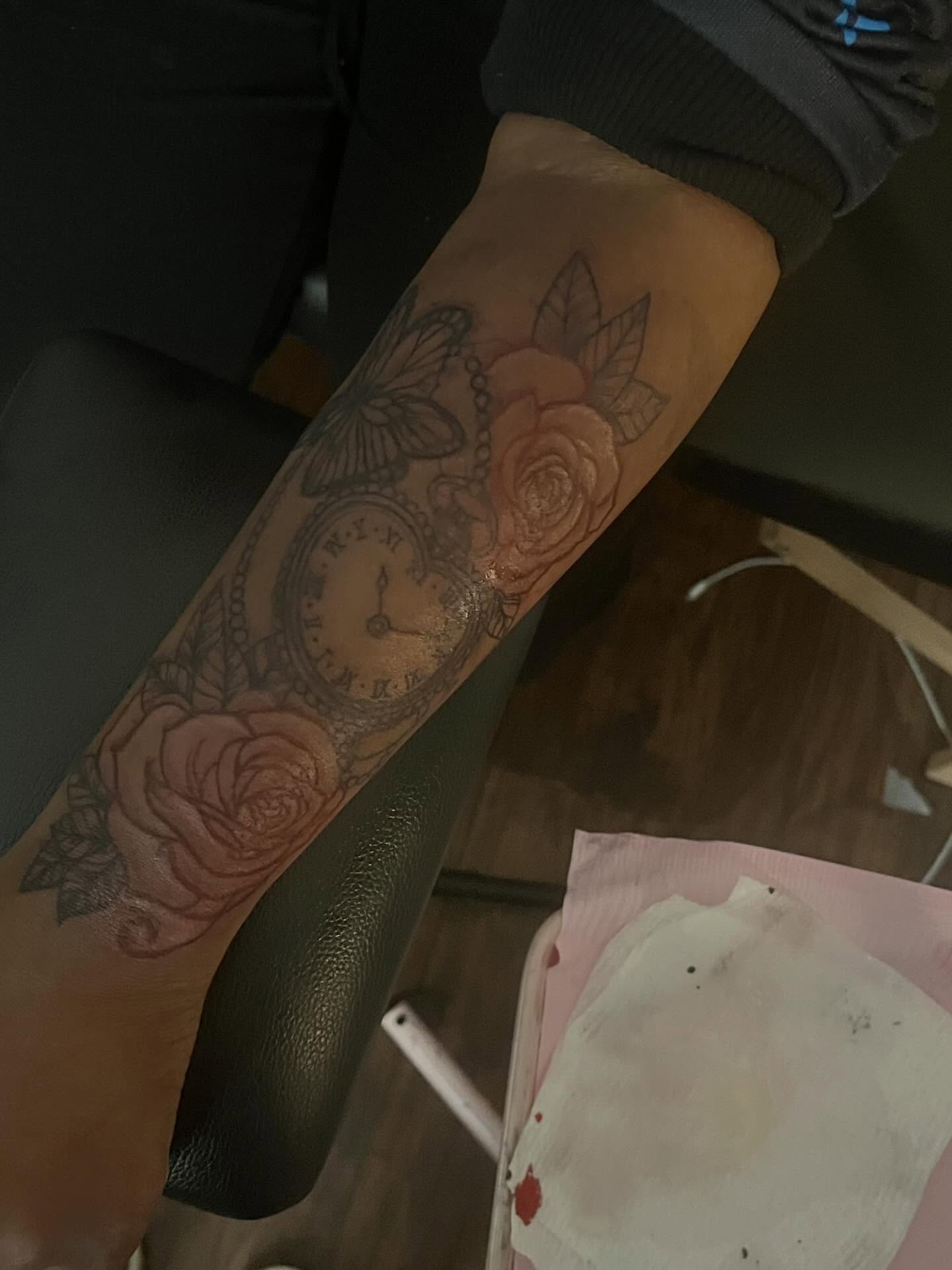 Clock and roses black and grey tattoo on the forearm by π Westside