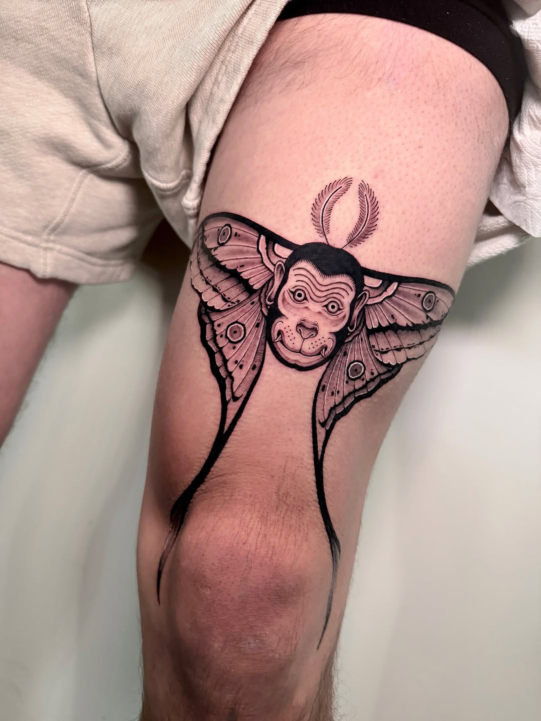 Tattoo by @nizi_tattoo — neo_traditional, black_and_grey