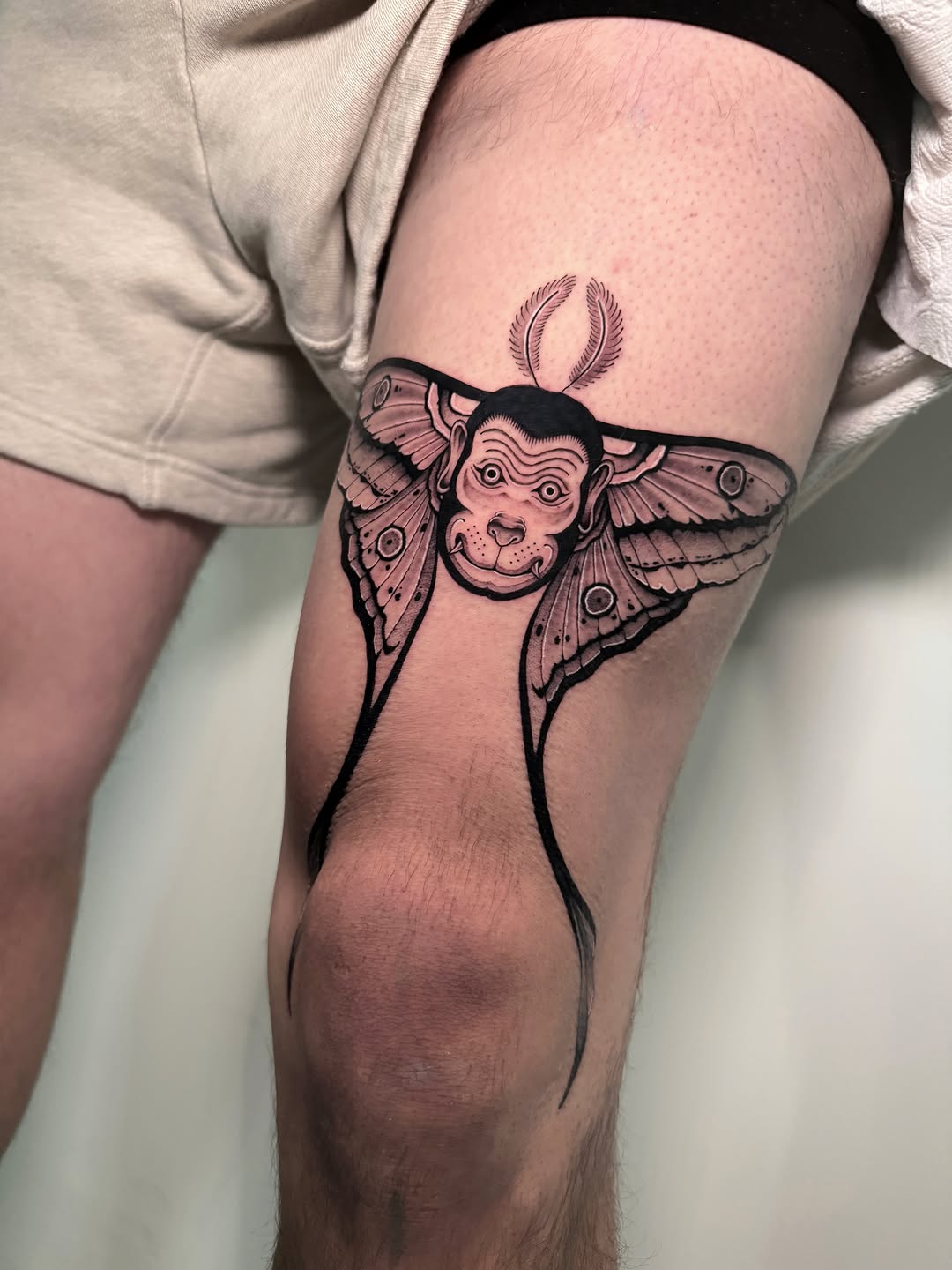 Tattoo by @nizi_tattoo — american_traditional, black_and_grey
