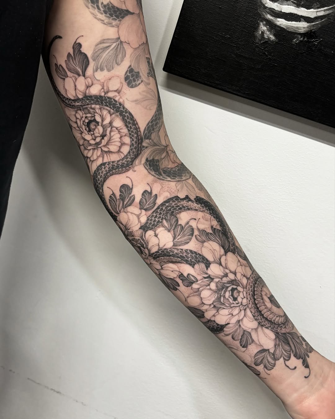 Tattoo by @yongjuntattoo β japanese_irezumi, black_and_grey