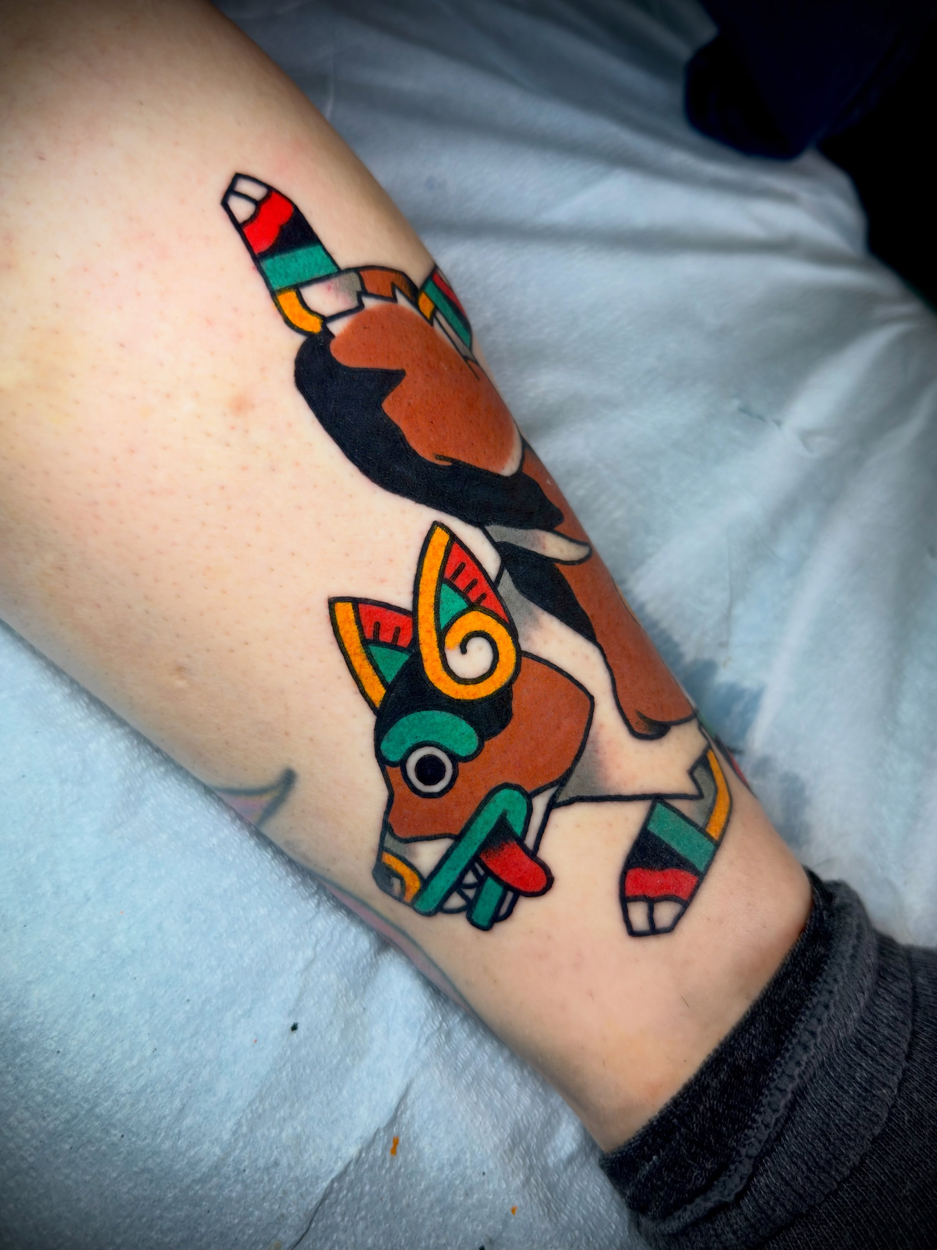 Tattoo by @_losifer — american_traditional, geometric