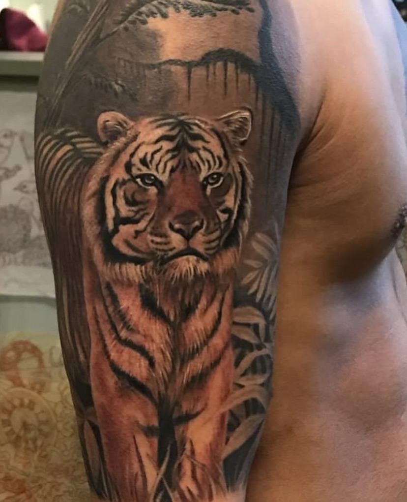 Tattoo by @milesmaniaci — realism, black_and_grey