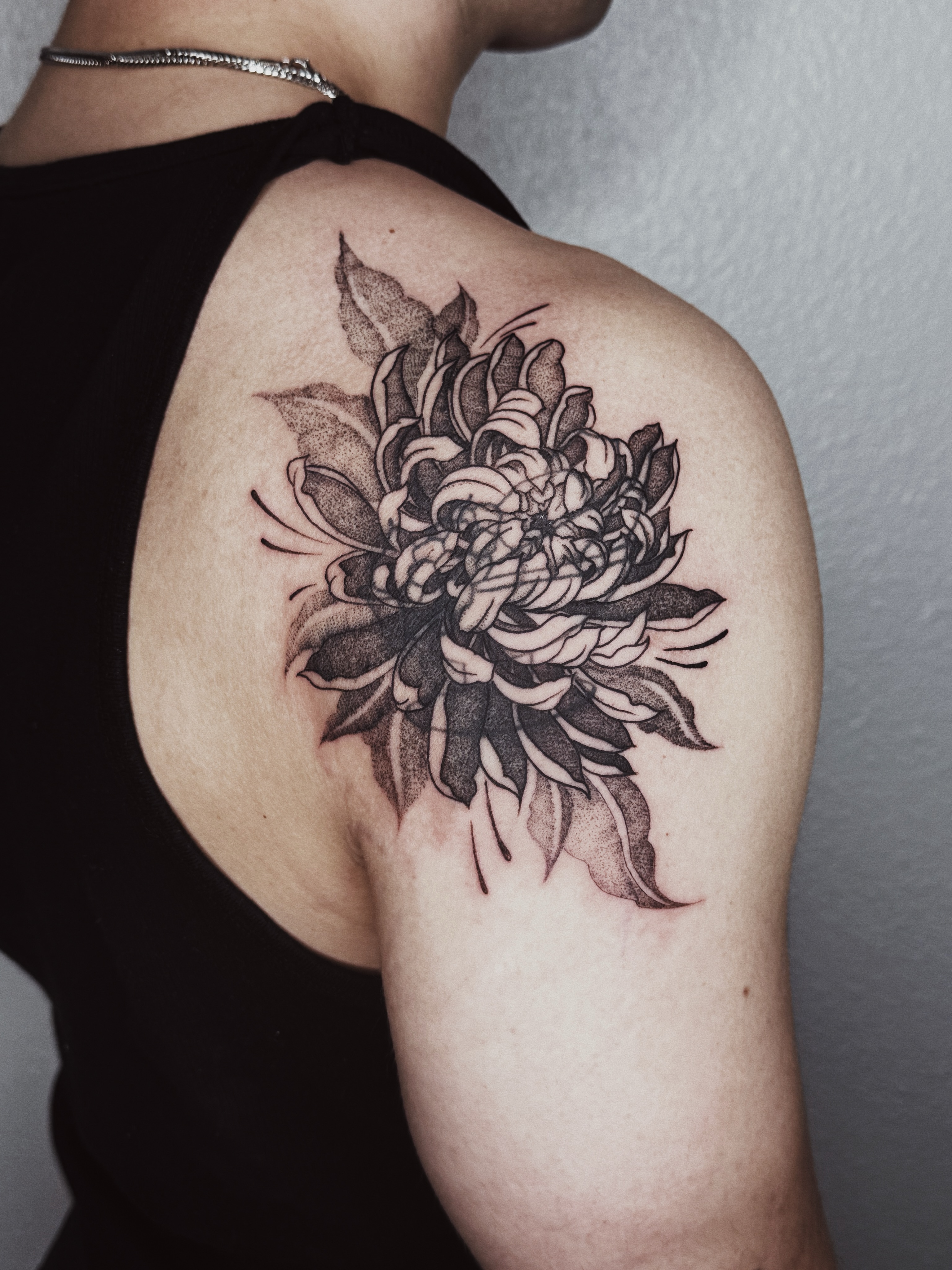 Chrysanthemum dotwork tattoo on the shoulder by πΉπ°π½πππ΄π½ πΆπ»π΄π½π½, North Logan, Utah