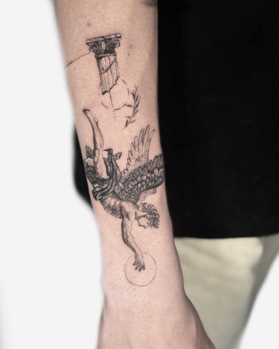 Tattoo by @maaru.tattoo — black_and_grey