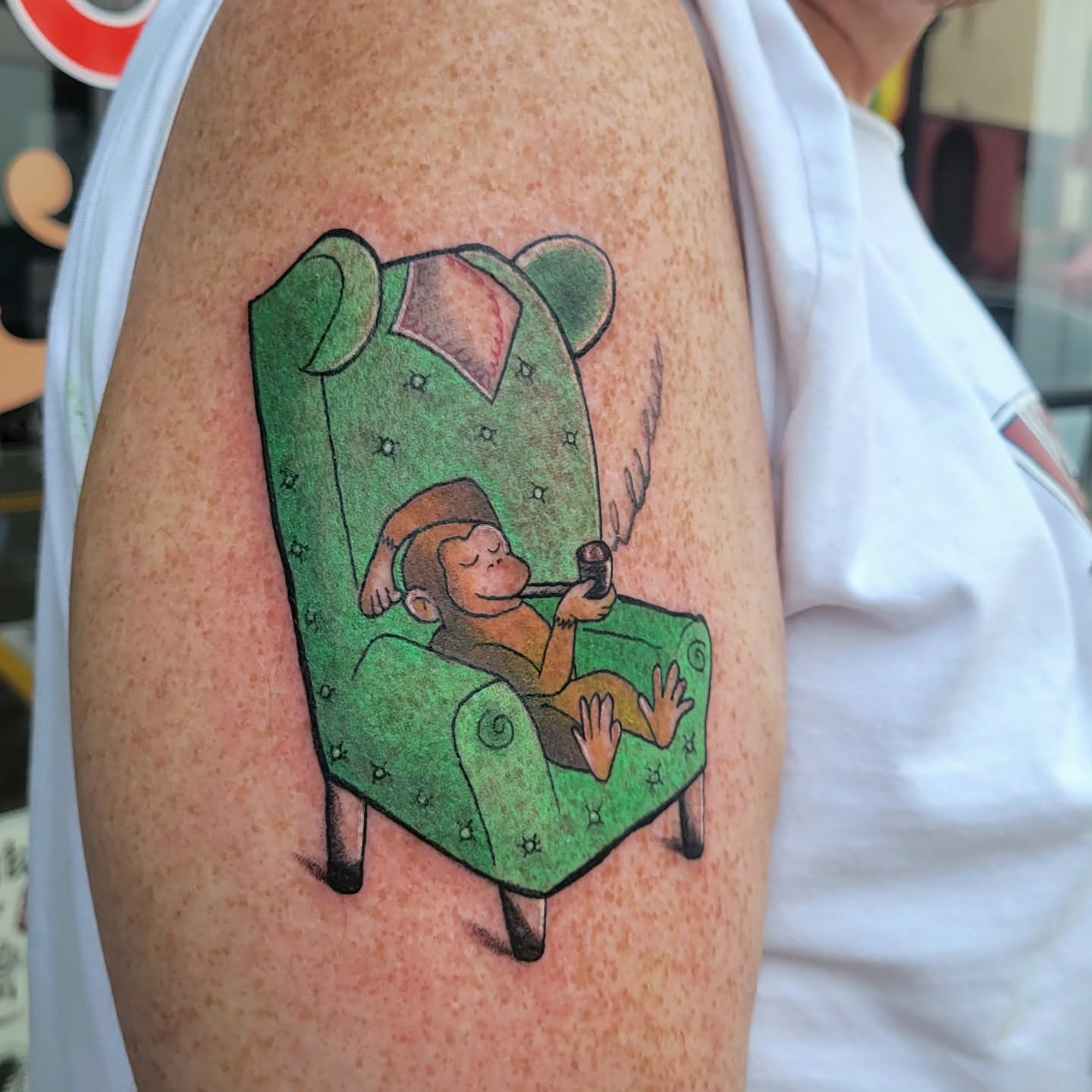 Tattoo by @nadeskatattoos — realism