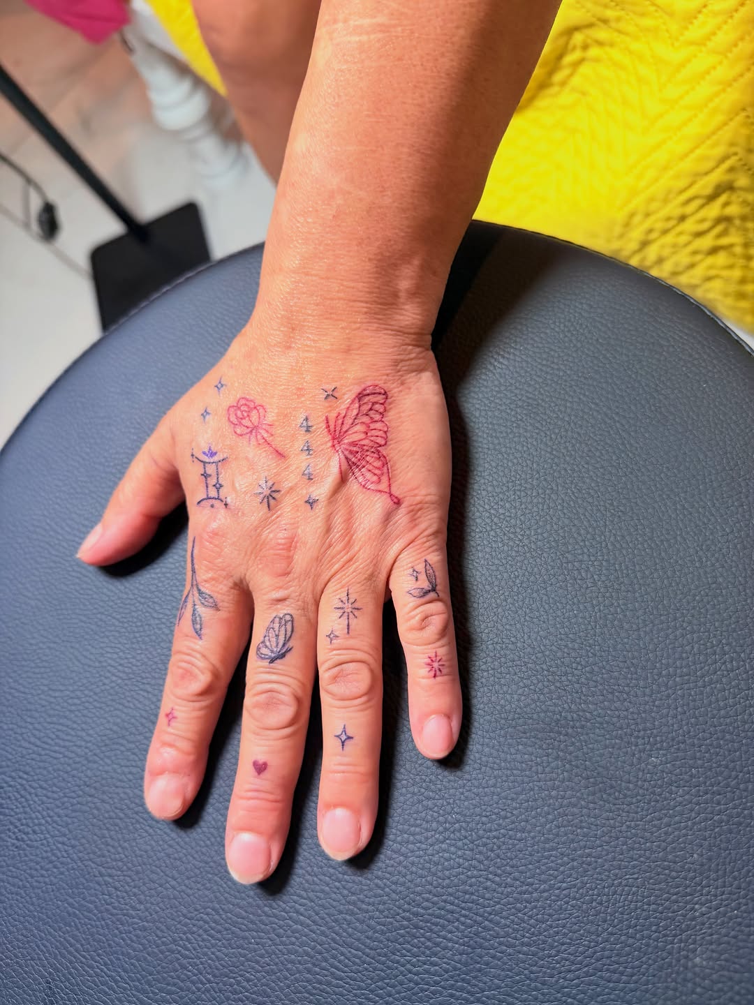 Tattoo by @jackinksuk — fine_line, minimalist