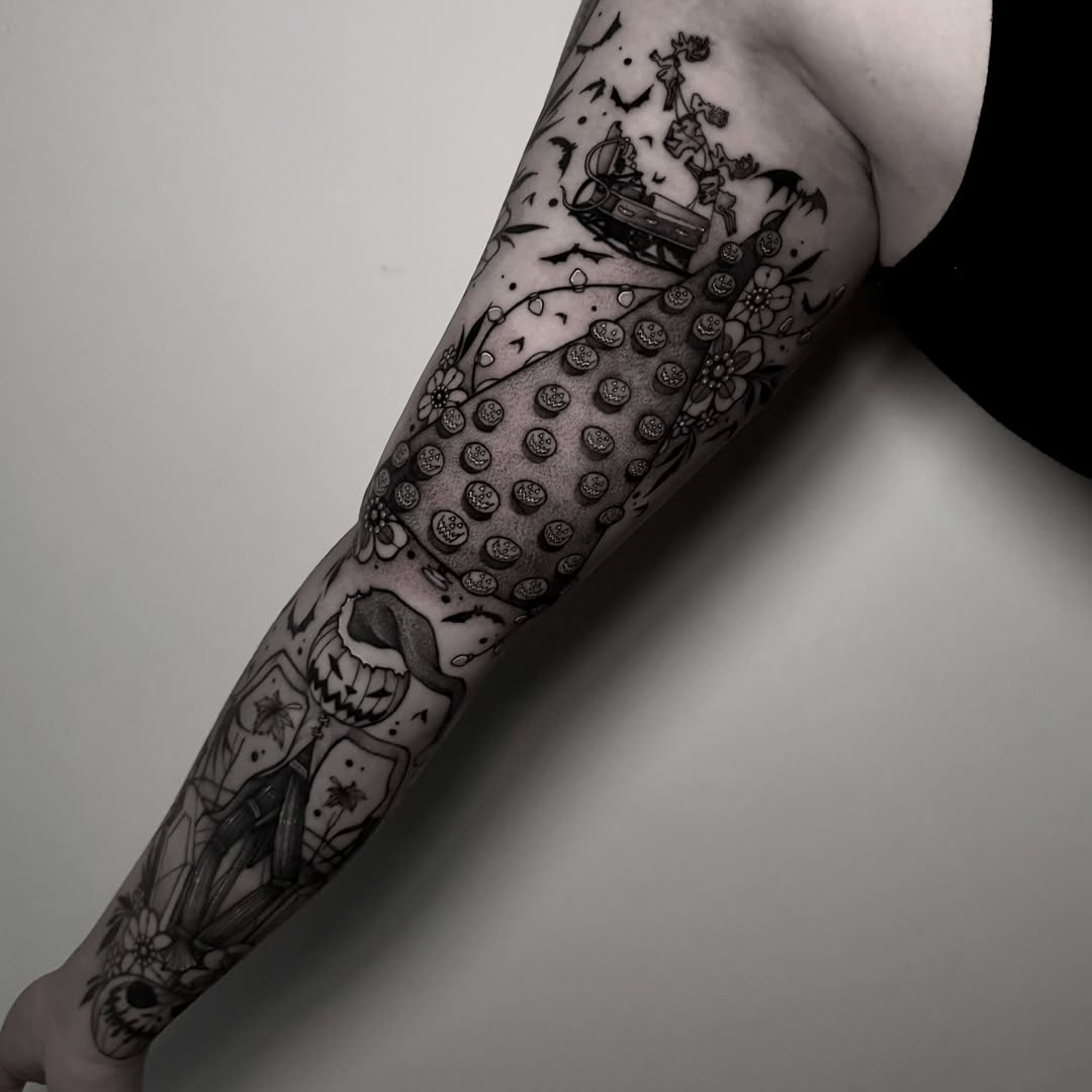Tattoo by @vonntattoos — black_and_grey, dark_realism