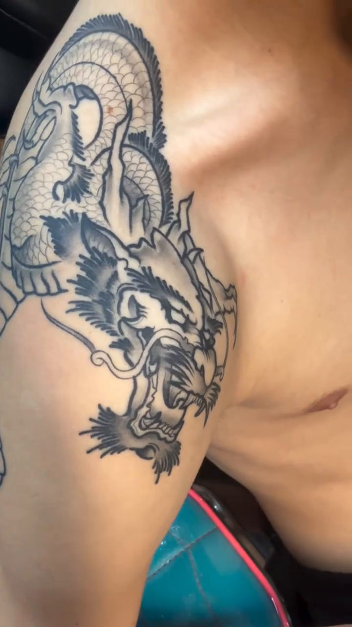 Tattoo by @shelbyraia — japanese_irezumi, black_and_grey