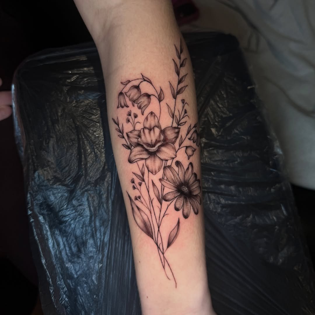 Tattoo by @glockontop — black_and_grey