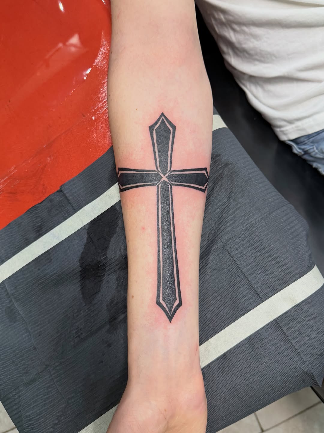 Tattoo by @driftingsquid — blackwork