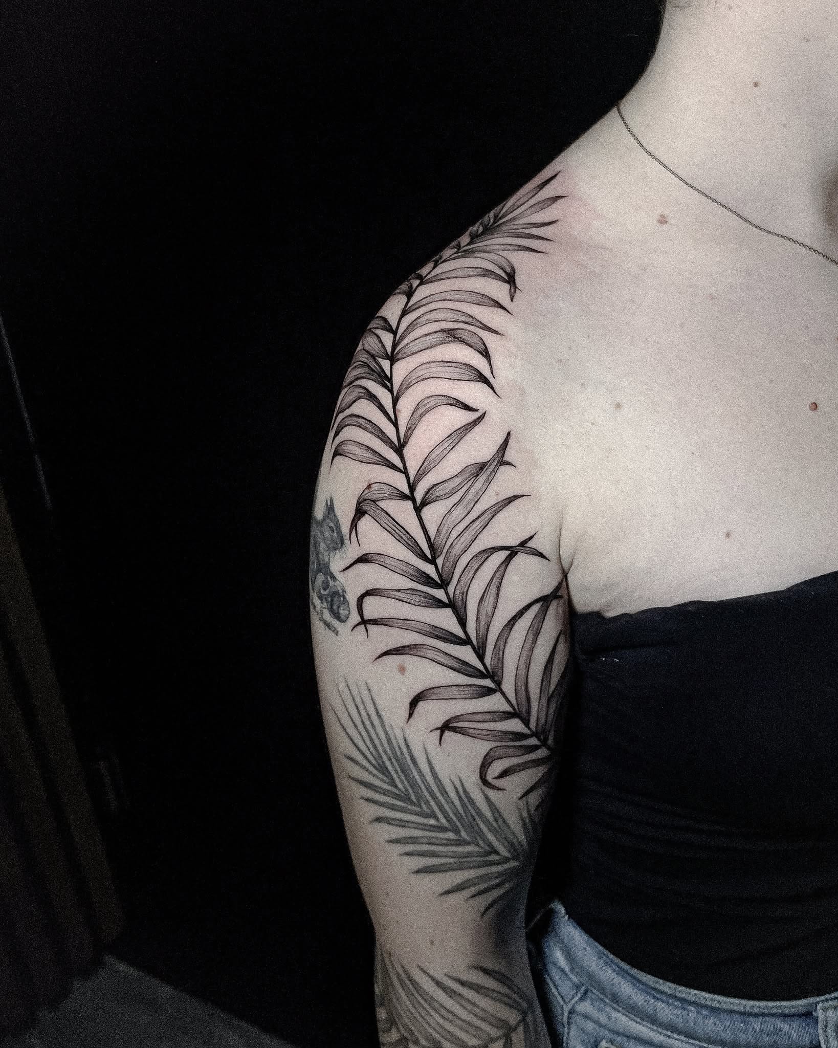 Tattoo by @inshvvn — black_and_grey