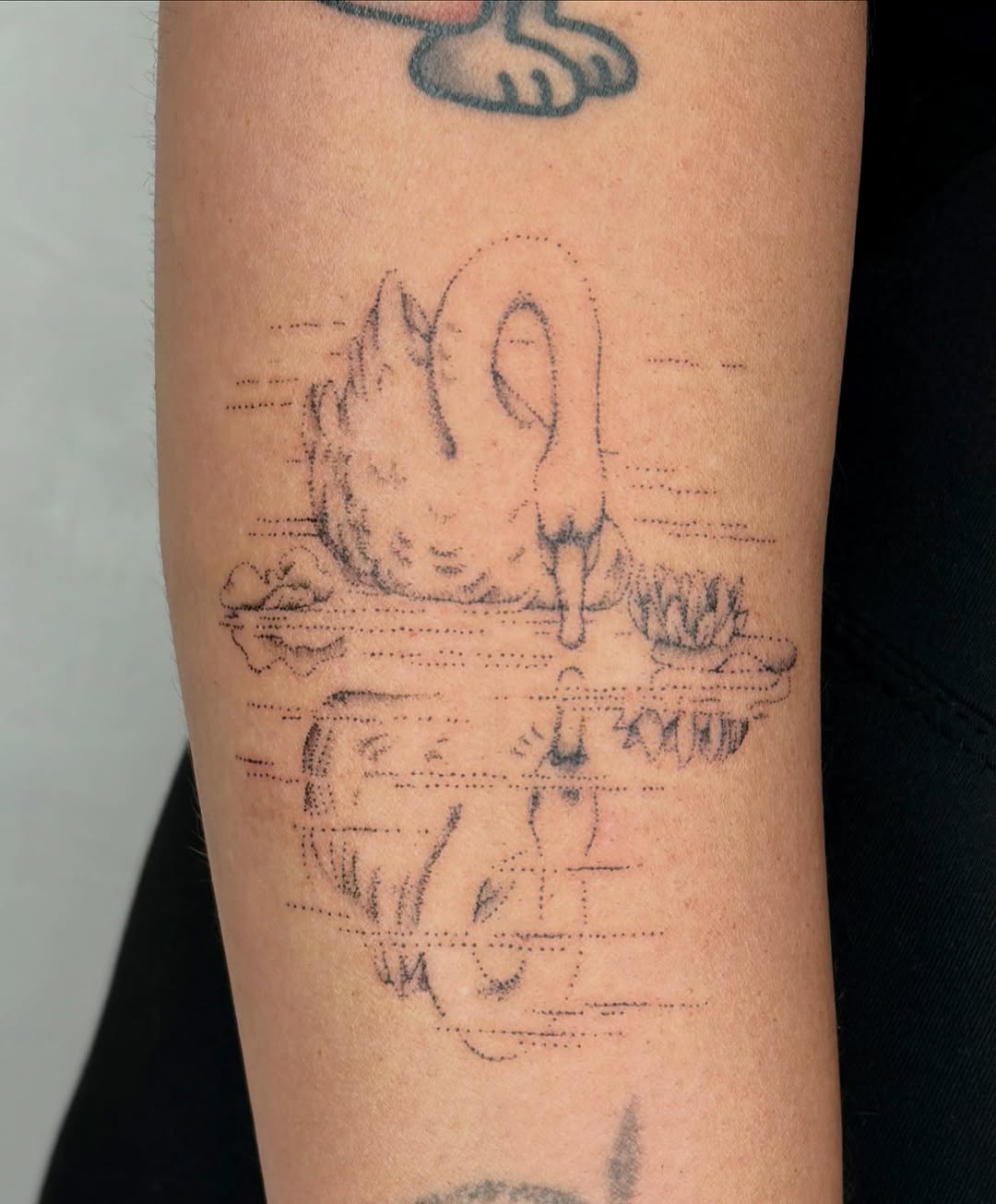 Tattoo by @stabzzz333 โ dotwork, fine_line
