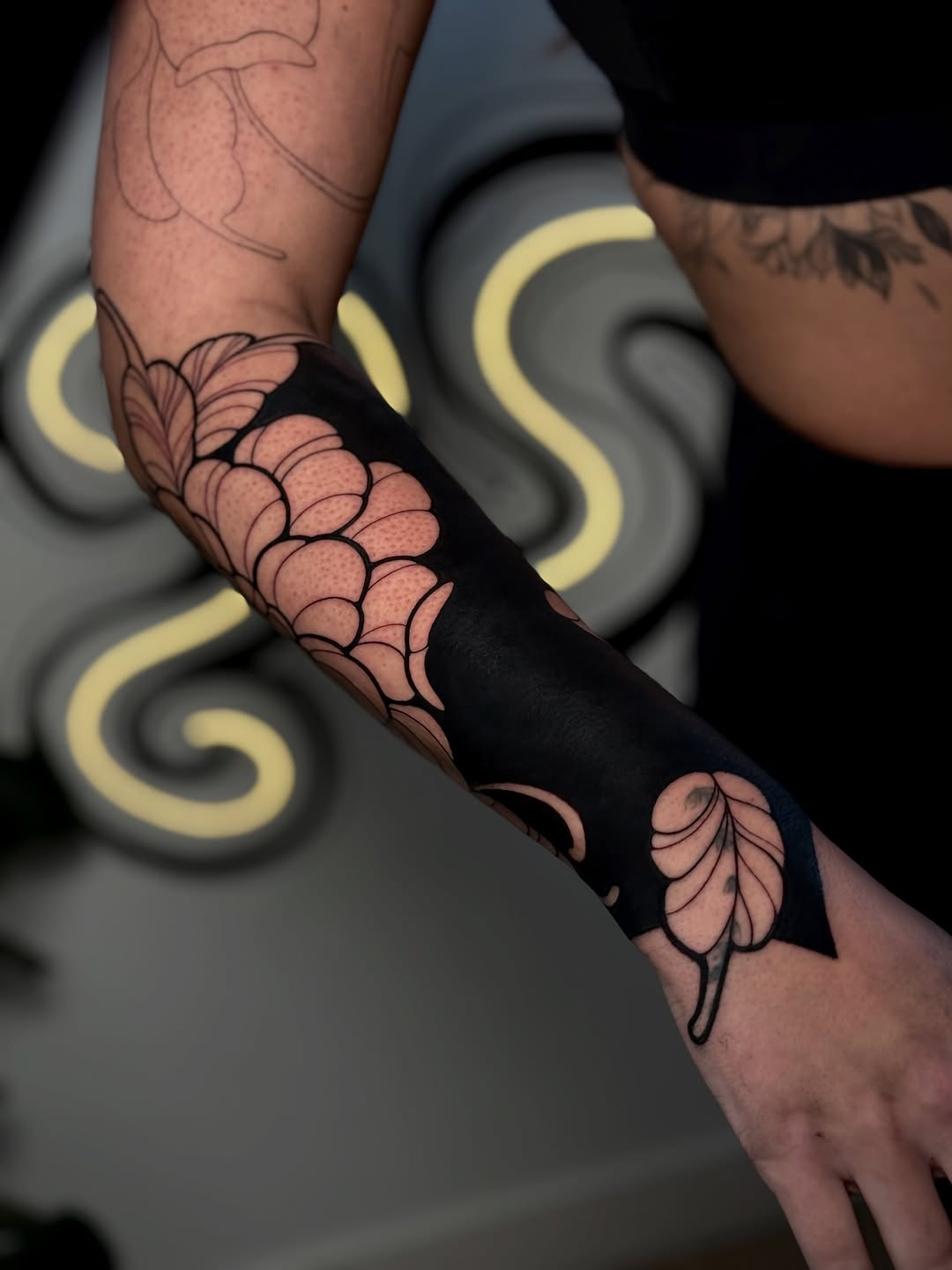 Tattoo by @blattattoo — blackwork, japanese_irezumi