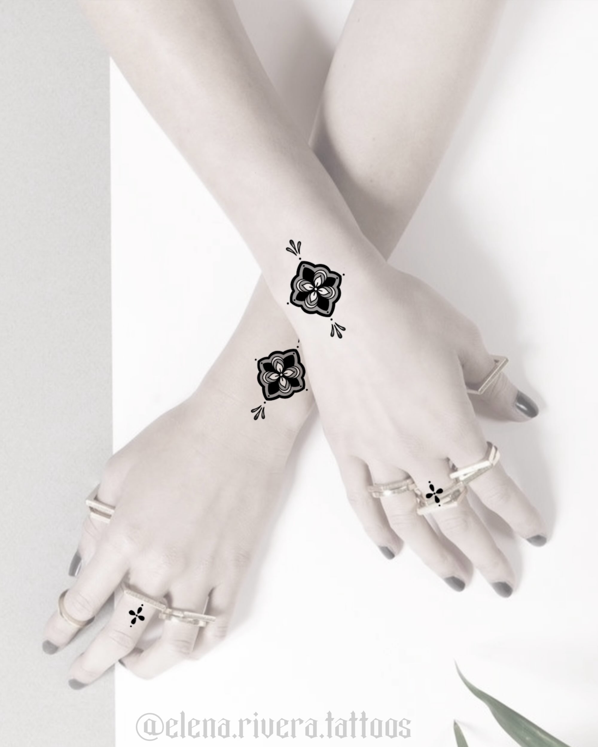 Floral pattern black and grey tattoo on the forearm by ⋆。˚⭒♡ 𝕰𝖑𝖊𝖓𝖆 𝕽𝖎𝖛𝖊𝖗𝖆 ♡⭒˚。⋆