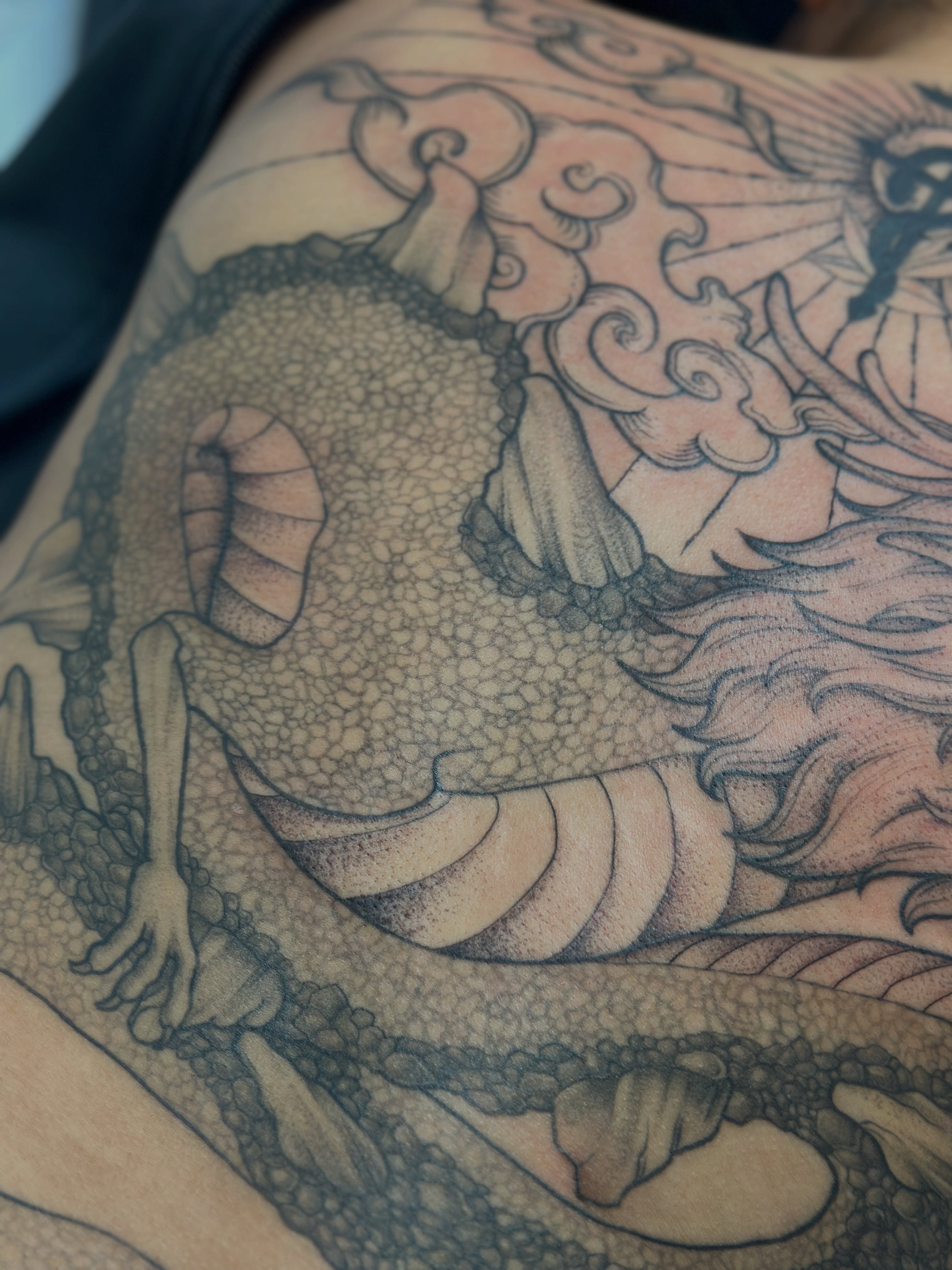 Dragon dotwork tattoo on the shoulder by Gabrielle Brodman 🎀 Raleigh-Durham Tattoo