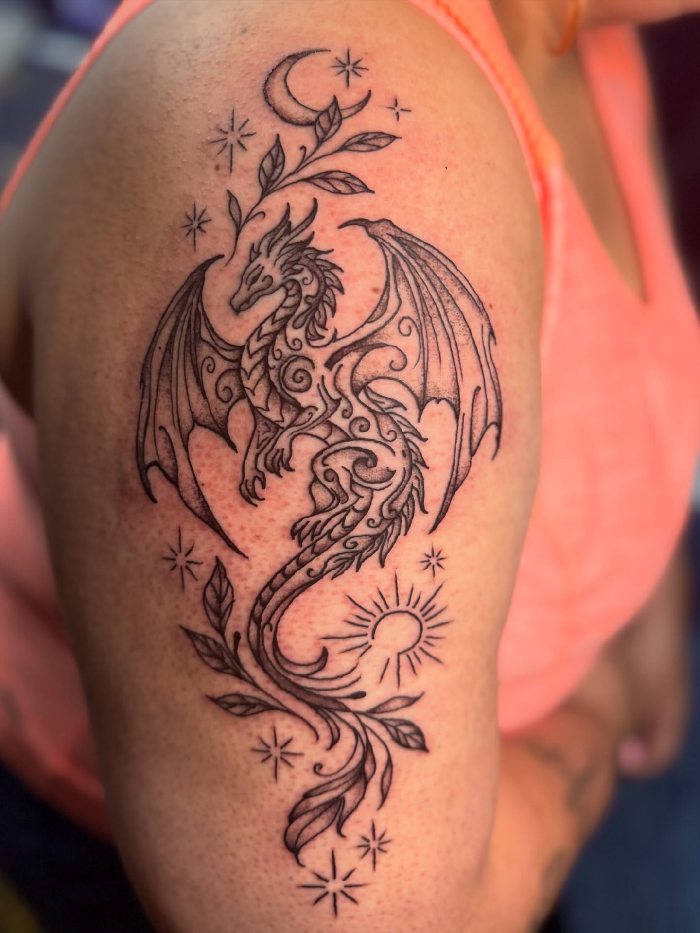 Dragon black and grey tattoo on the shoulder by Alesia