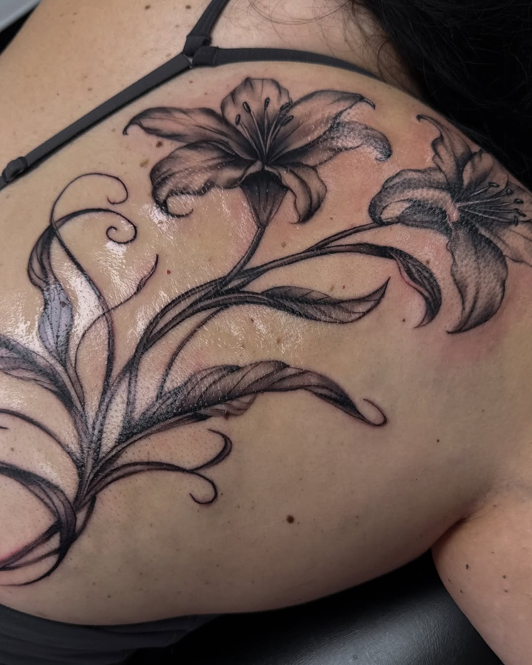Tattoo by @rachelbtattoos — black_and_grey, realism