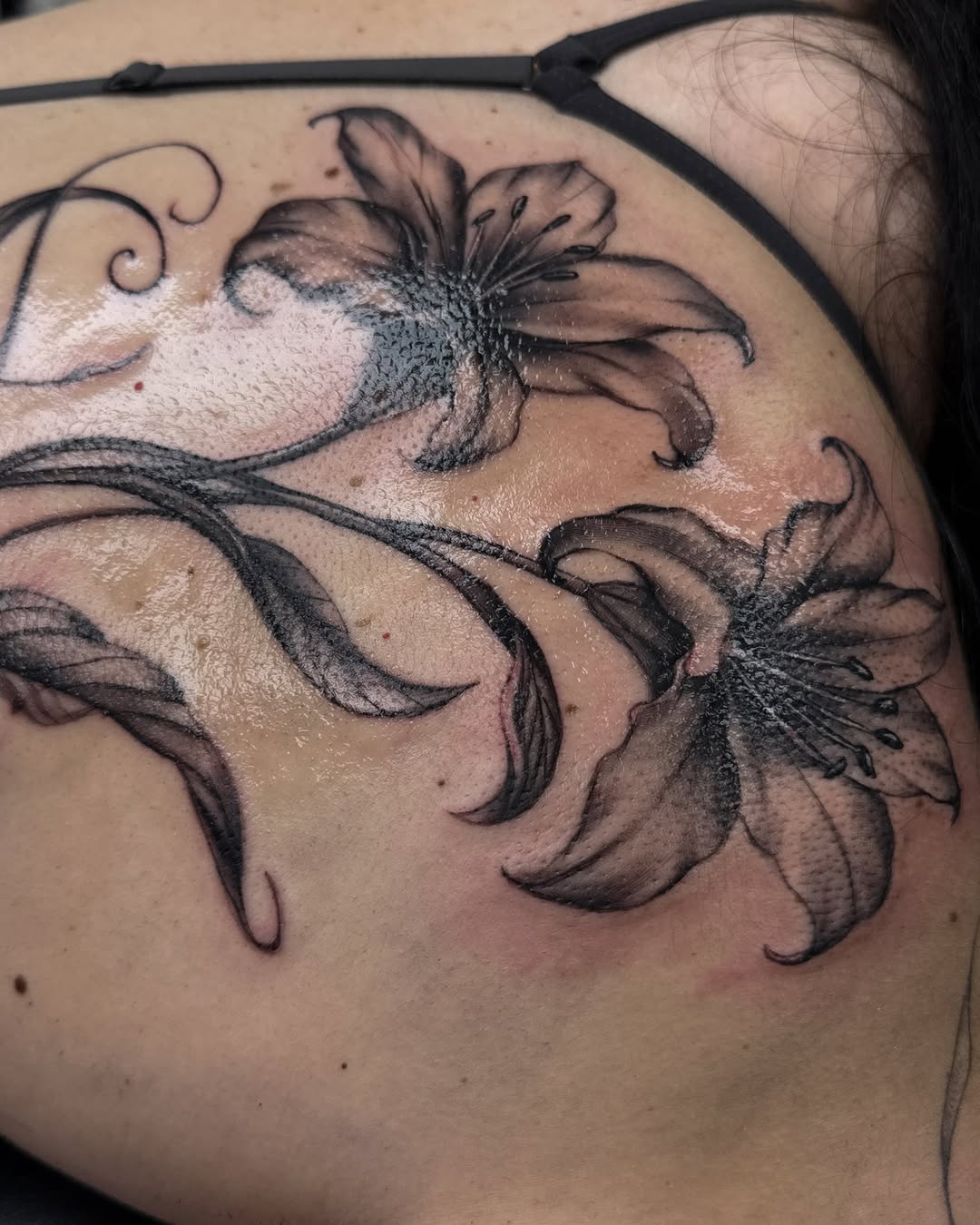 Tattoo by @rachelbtattoos — black_and_grey, realism