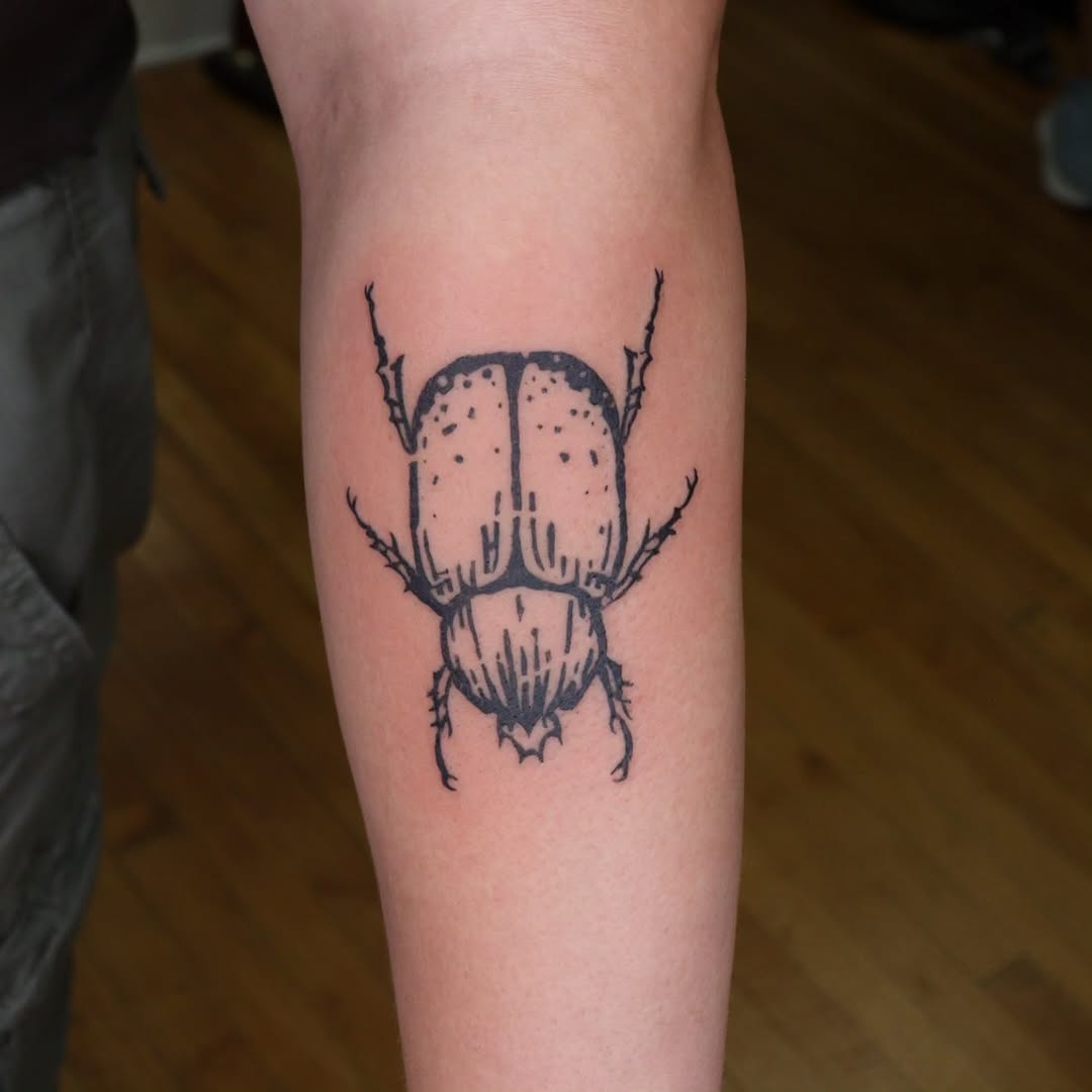 Tattoo by @lipchaktattoo — blackwork, illustrative