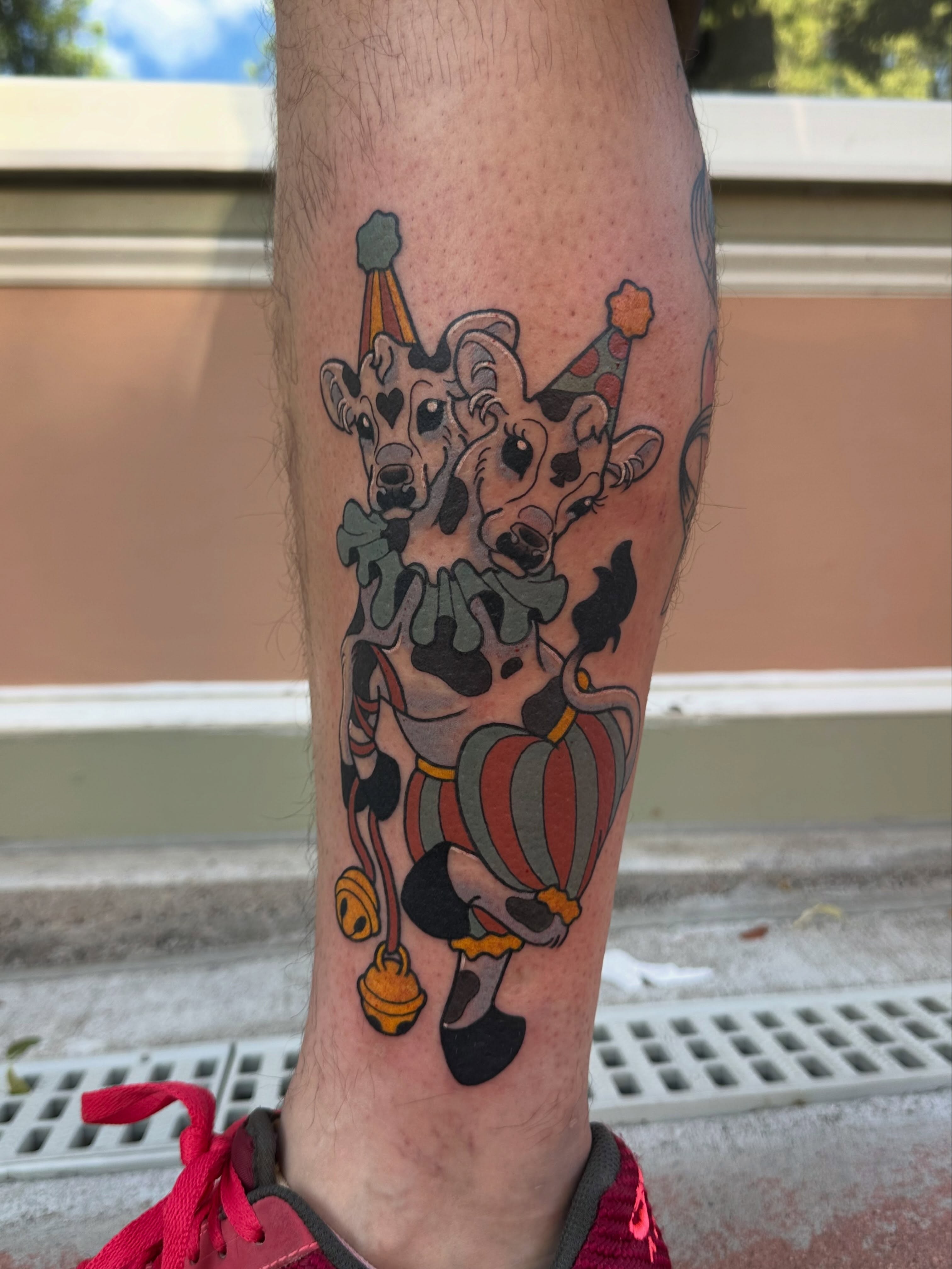 Tattoo by @happycampertattoos โ american_traditional