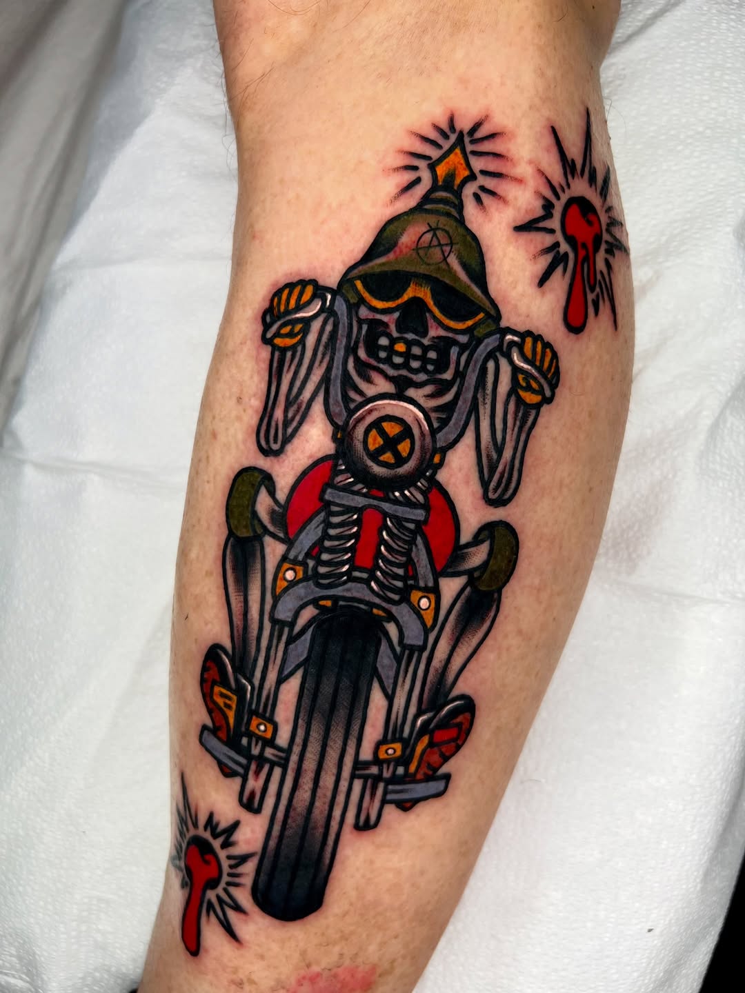 Tattoo by @mezatatt2 — american_traditional