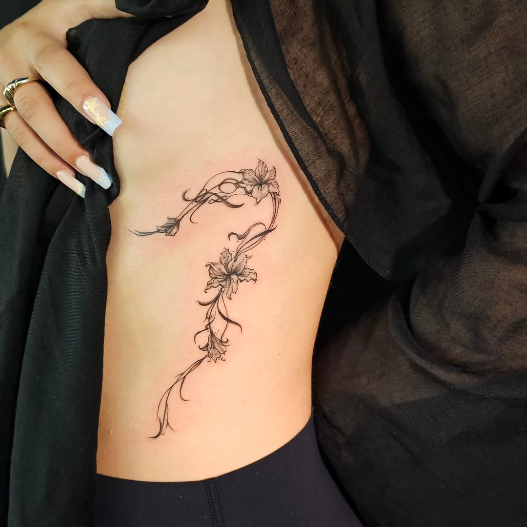 Tattoo by @linktattoo_lily — fine_line, black_and_grey