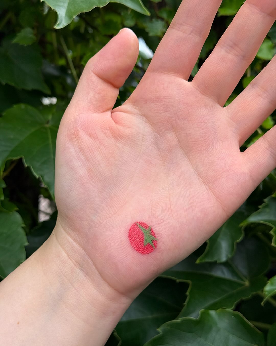 Tattoo by @gimgingi — dotwork
