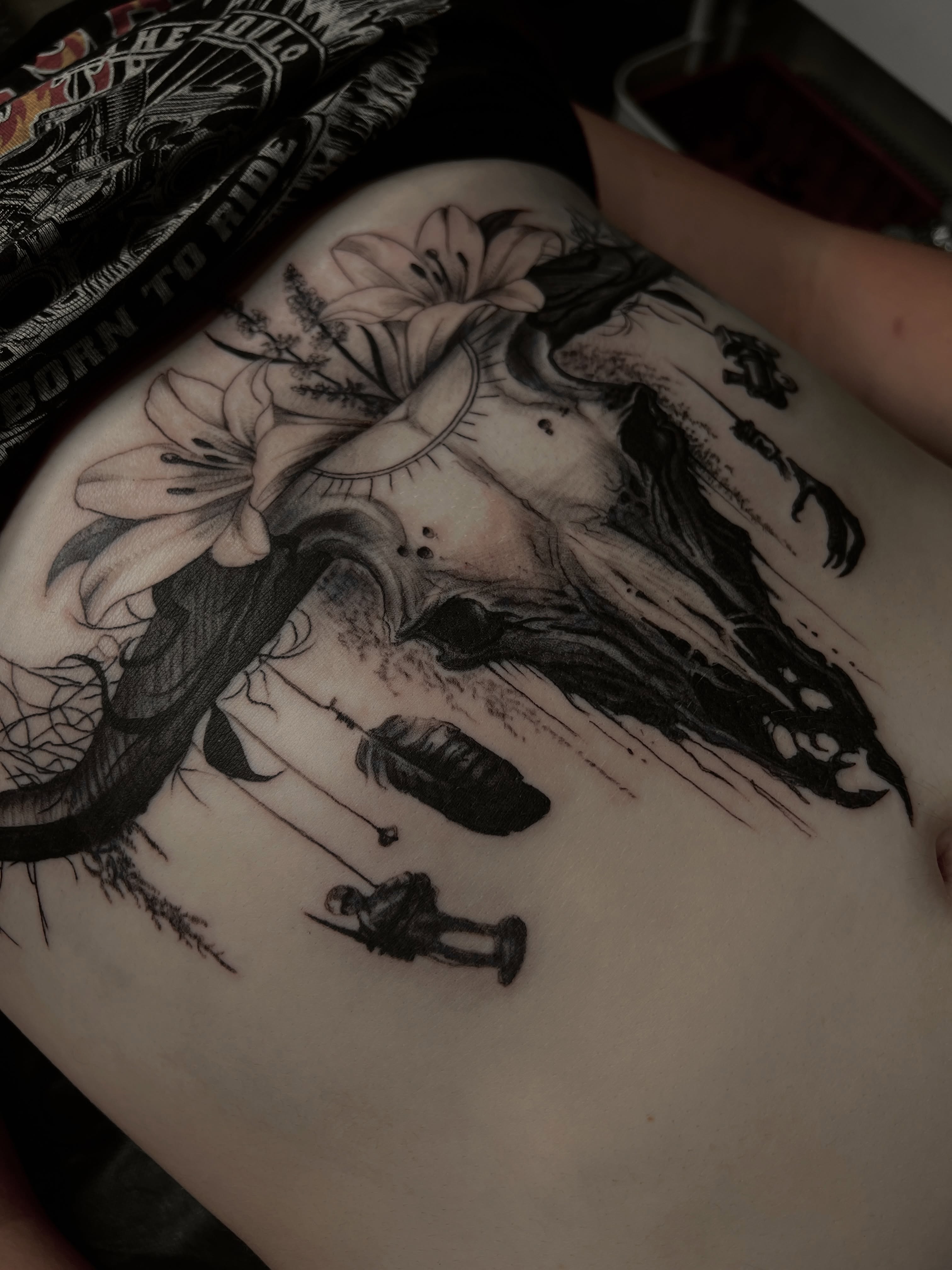 Tattoo by @mimzipma — black_and_grey, realism