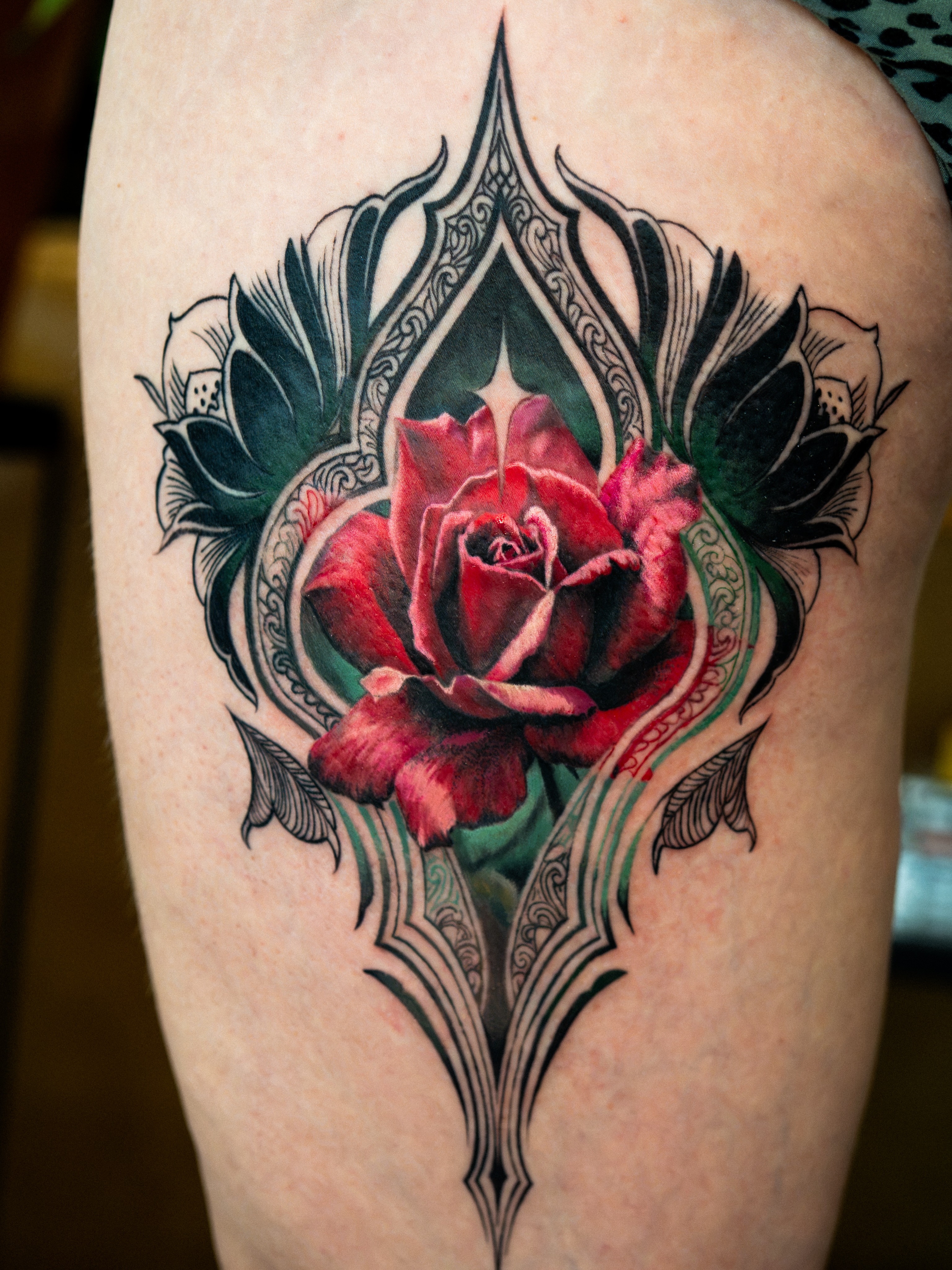 Tattoo by @le_gaucher_tatouage — realism, dark_realism