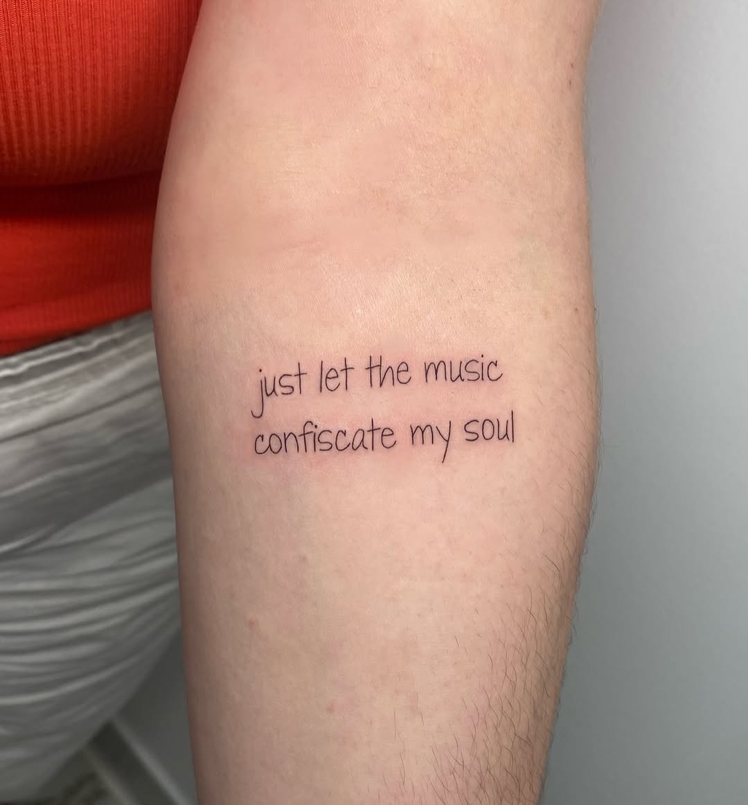 Quote lettering lettering tattoo on the forearm by 𝓖𝓻𝓪𝓬𝓮 𝓑𝓮𝓵𝓵