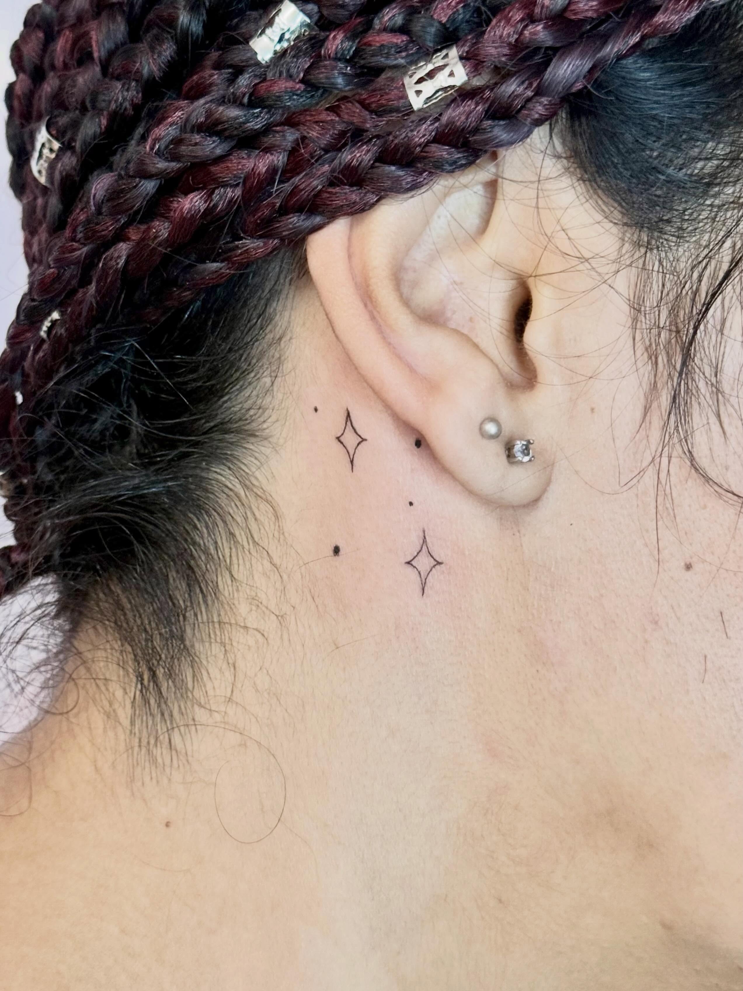 Tattoo by @inkbysierra — dotwork