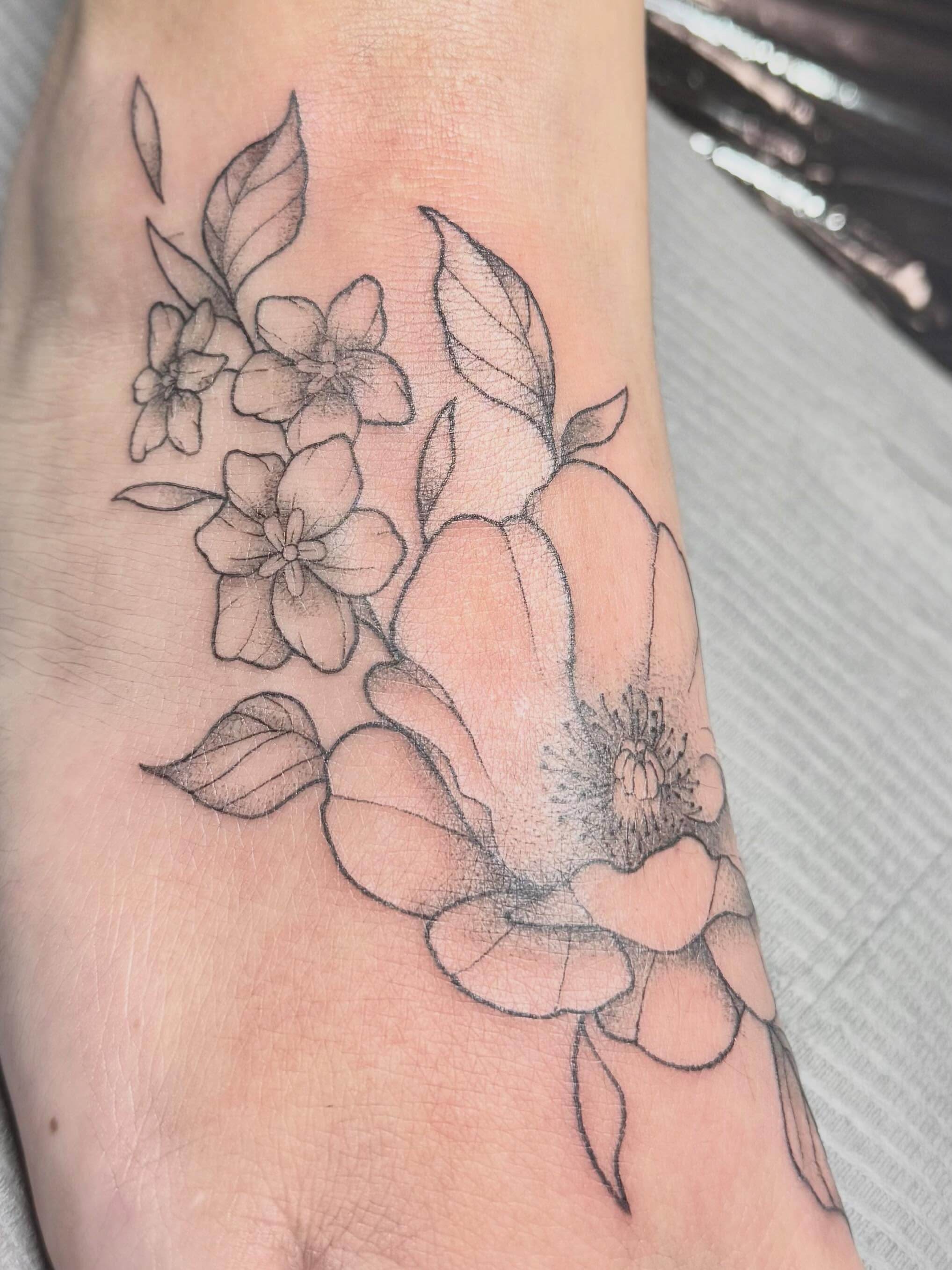 Tattoo by @inkbysierra — dotwork, black_and_grey