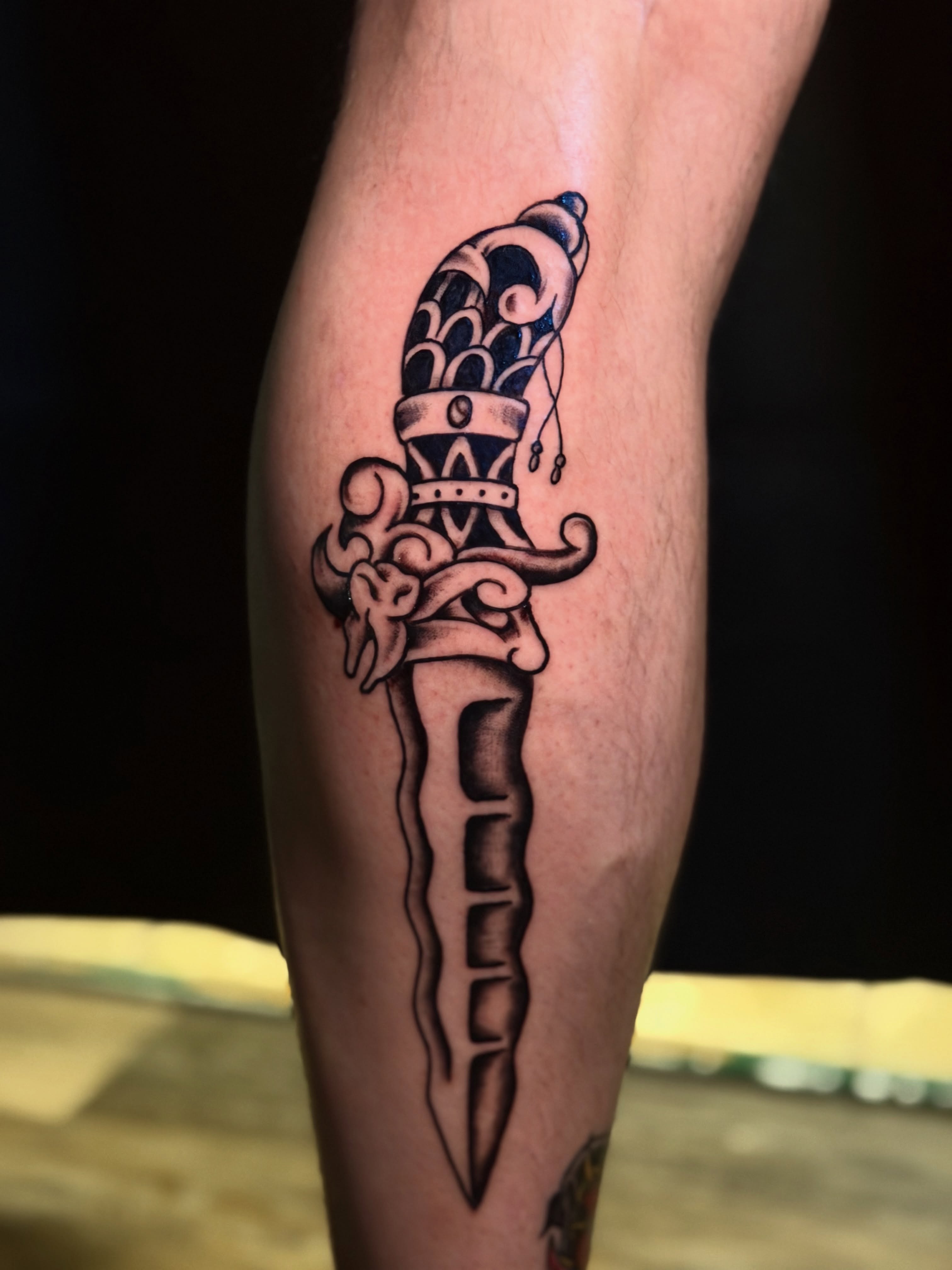 Sword black and grey tattoo on the forearm by Giuseppe T.C.