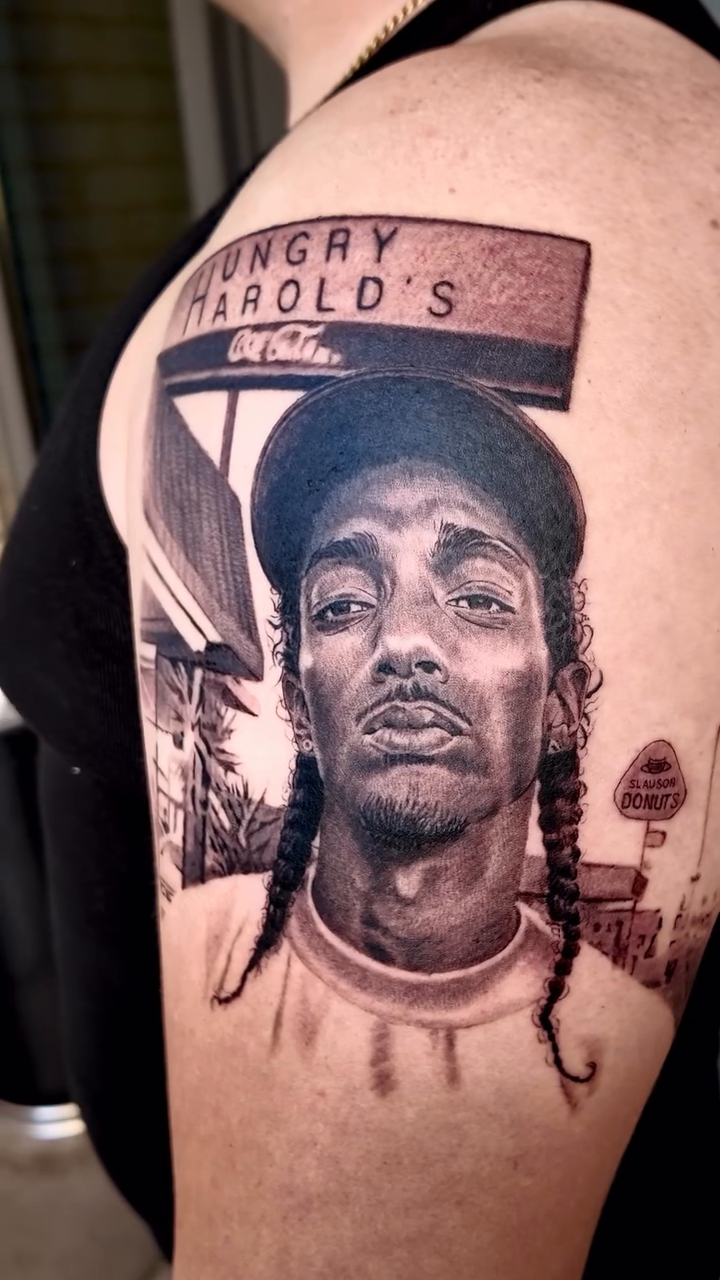 Tattoo by @carlos__macedo — realism, black_and_grey