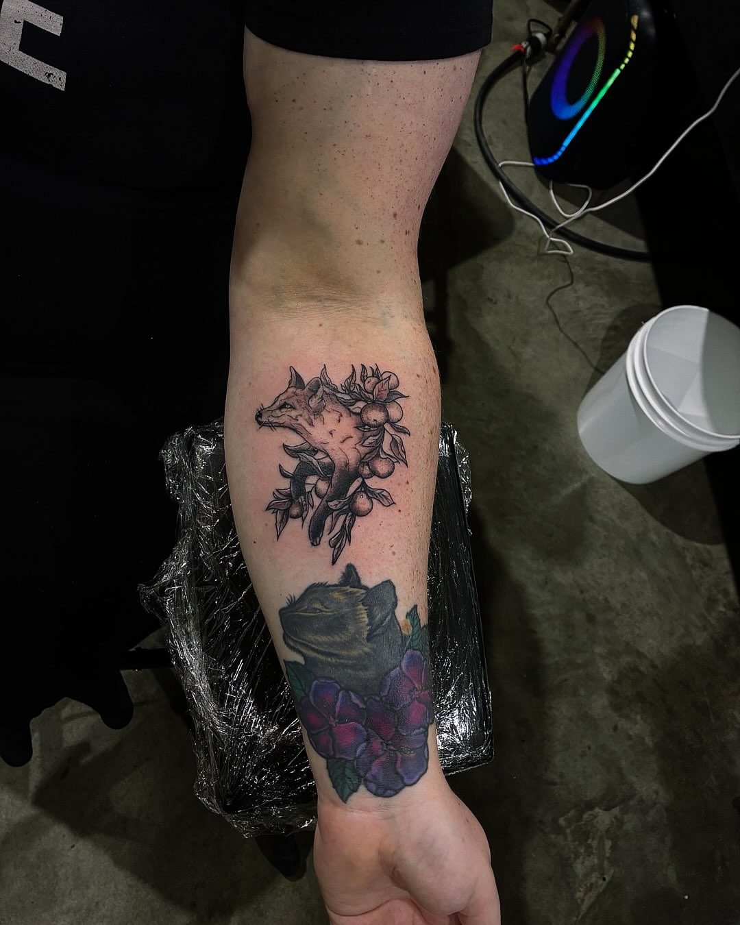 Tattoo by @unobhmg — dotwork, realism